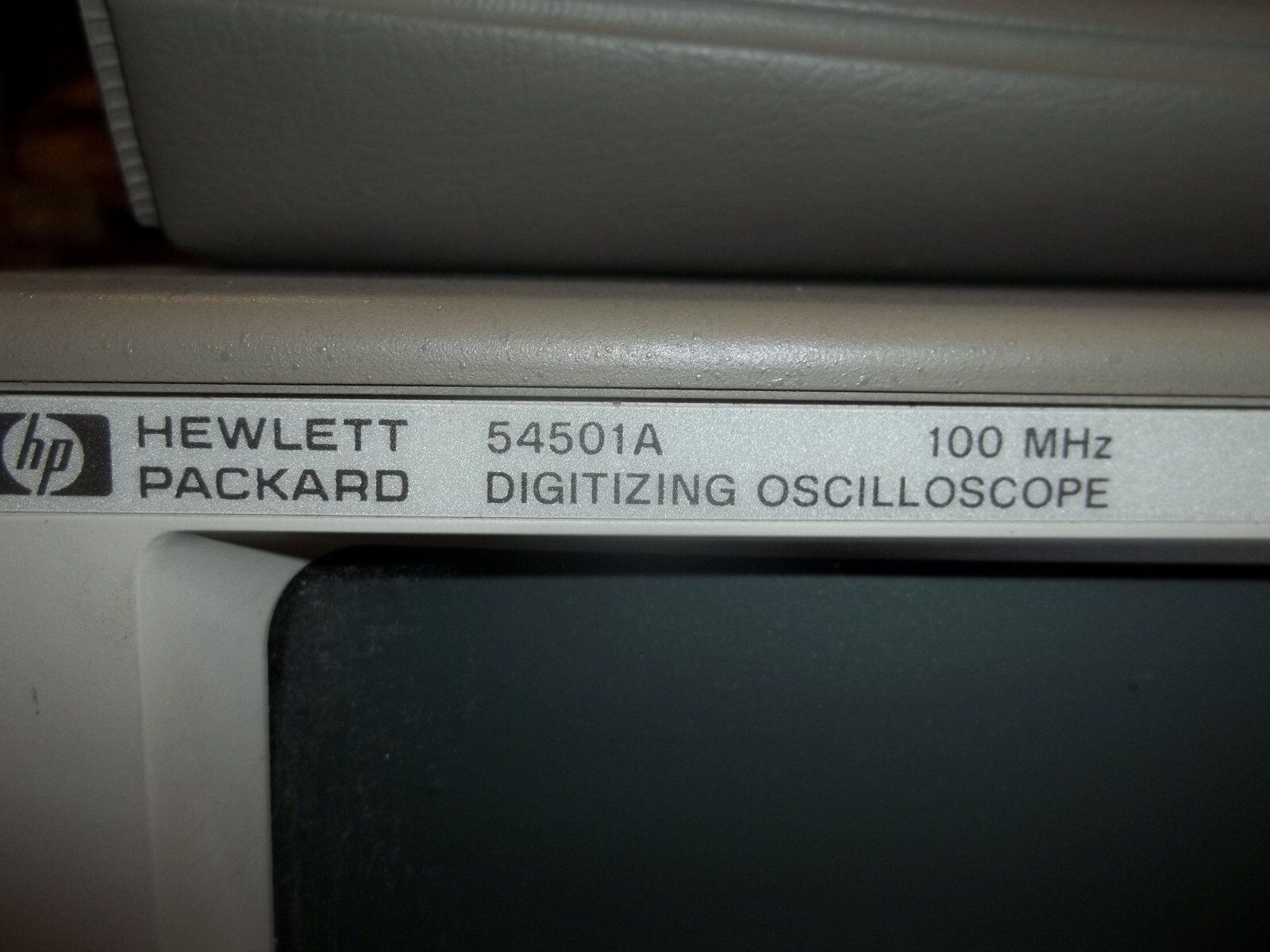 HEWLETT PACKARD 54501A DIGITIZING OSCILLOSCOPE 100MHz (694)