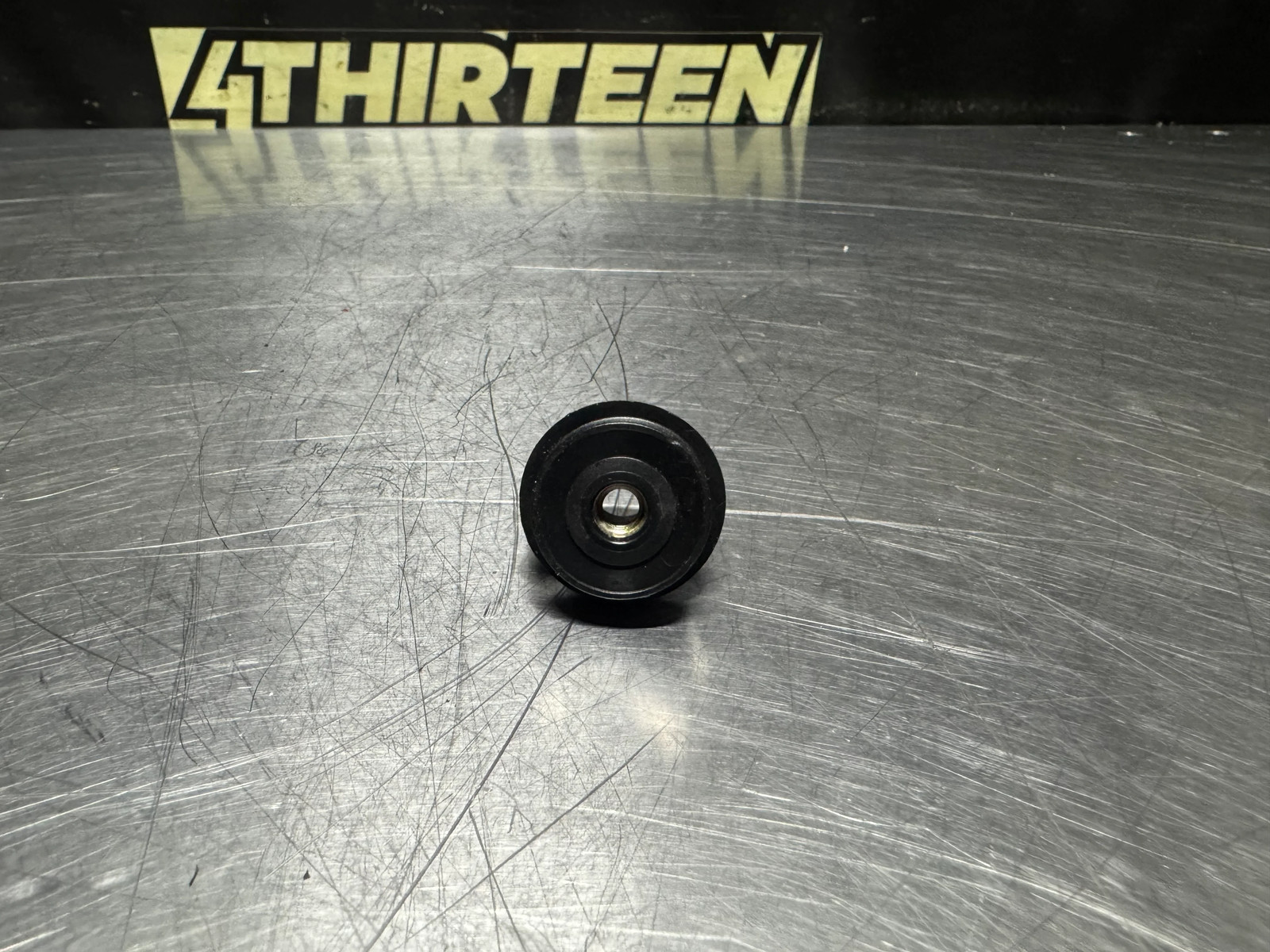 97-04 CORVETTE C5 OEM TRUNK CARGO NET RETAINER LUGGAGE NUT #N576