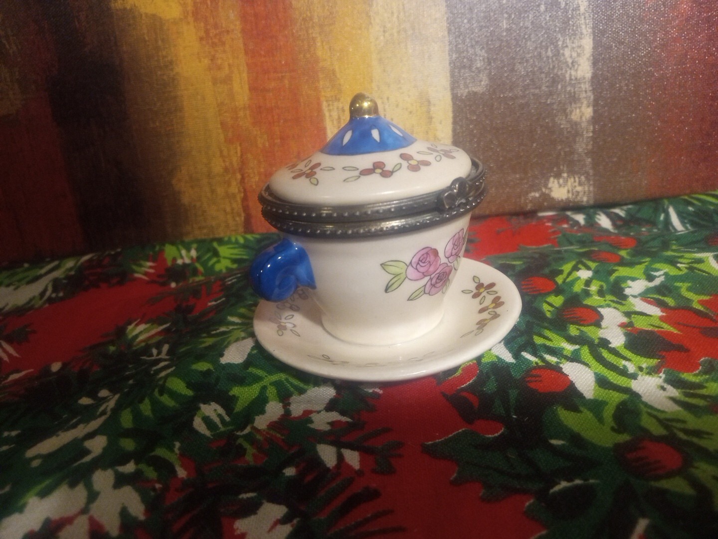 Tiny Ceramic Sugar Bowl Trinket Box