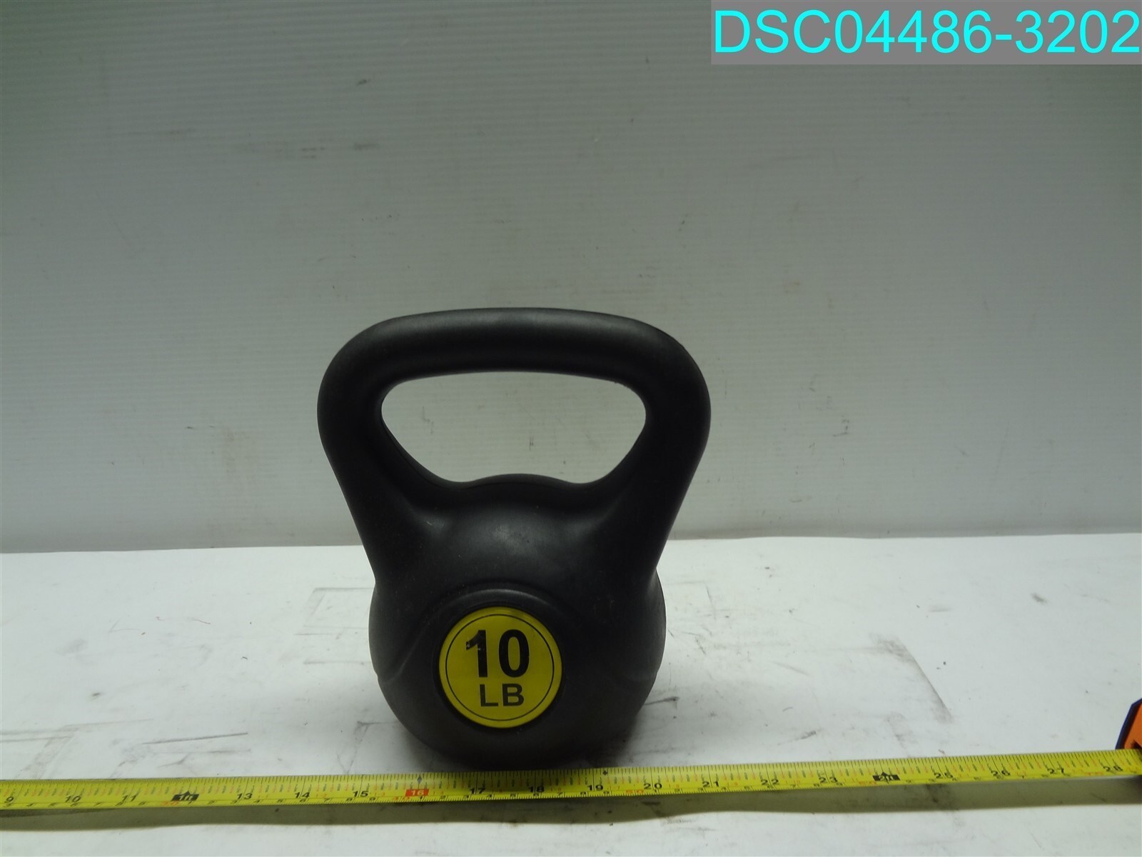 10 LB Wide Grip Black And Yellow Kettlebell