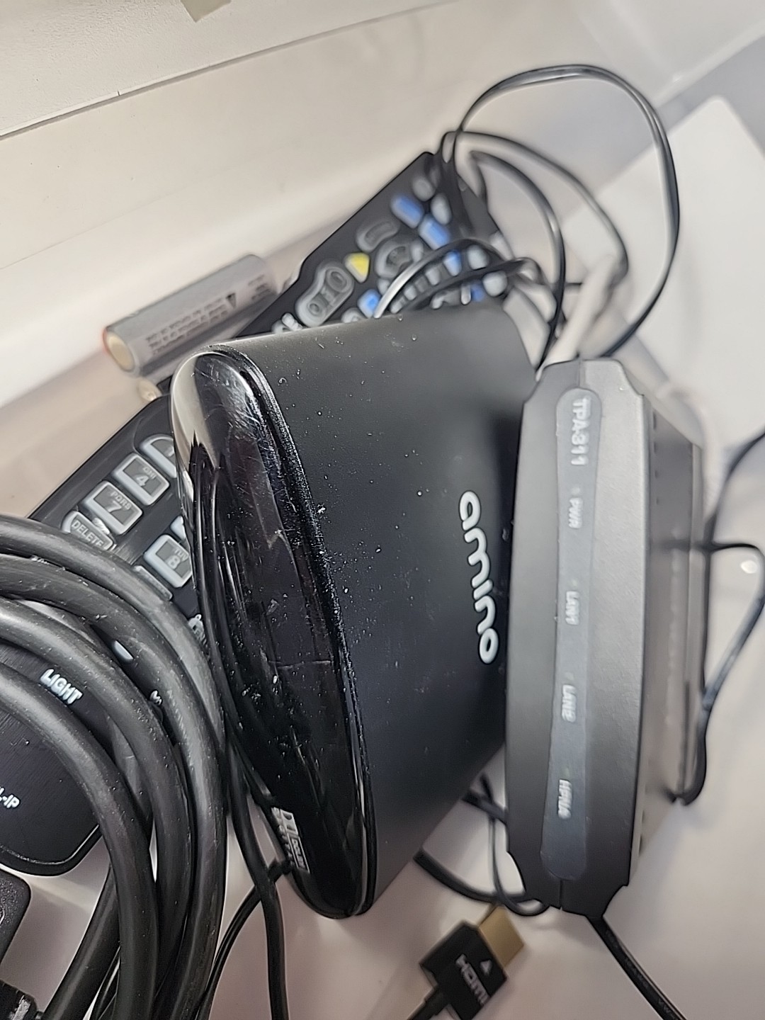 AMINO A140 DECODER ,FASTEST MODEL,HDMI OUTPUT + Trendnet + Remote Untested