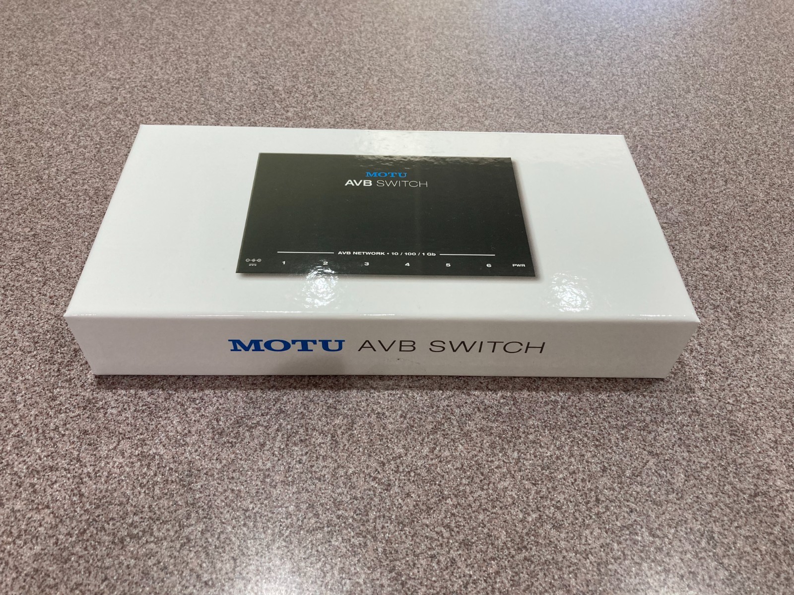 MOTU 9305 5 Port AVB Ethernet Switch