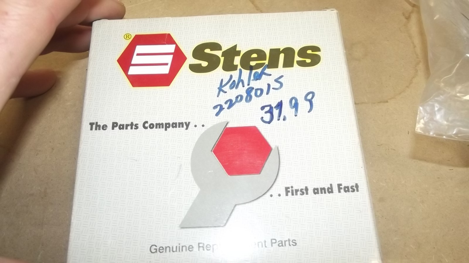 Briggs Stratton  ring set replaces part # 295657 294232 nos  Stens 500-009 AZ