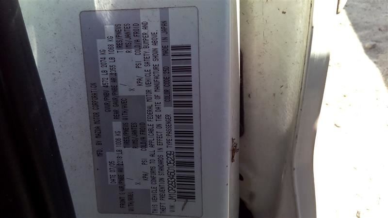 MAZDA 5 2006 Antenna 1036645861
