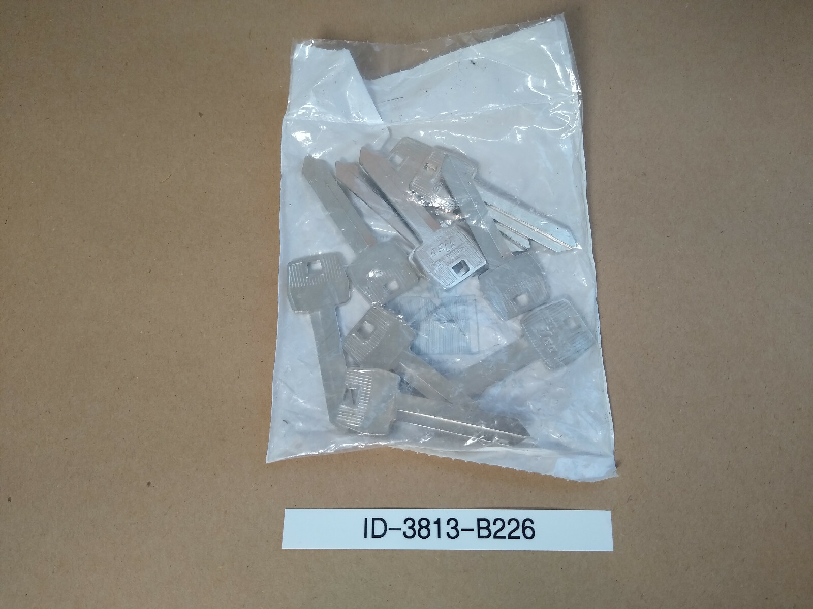 NEW ILCO Key Blanks 1190LN H60 fits Lincoln Town Car Lot of 10 keys