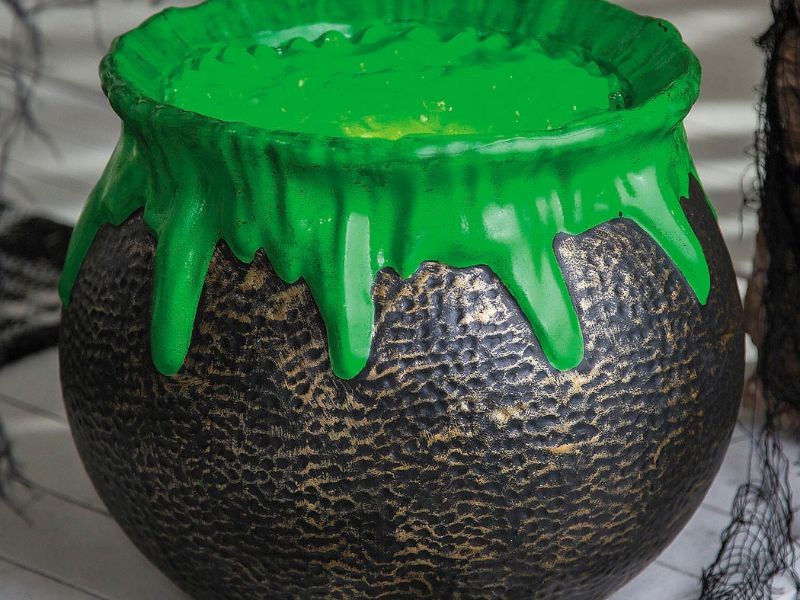 Halloween Bubbling Cauldron Light Up Sound Prop Witch Decoration Haunted House