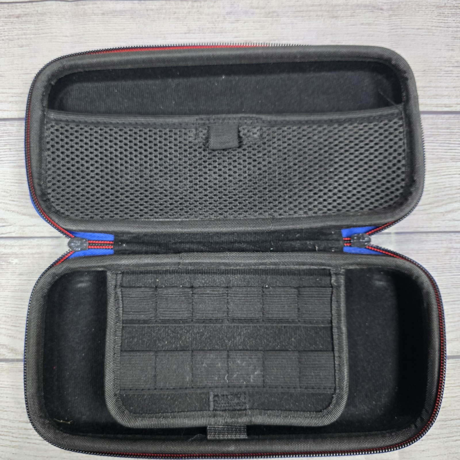 Yok Nintendo Switch Blue And Red Nylon Hard Shell Zip Carrying Case