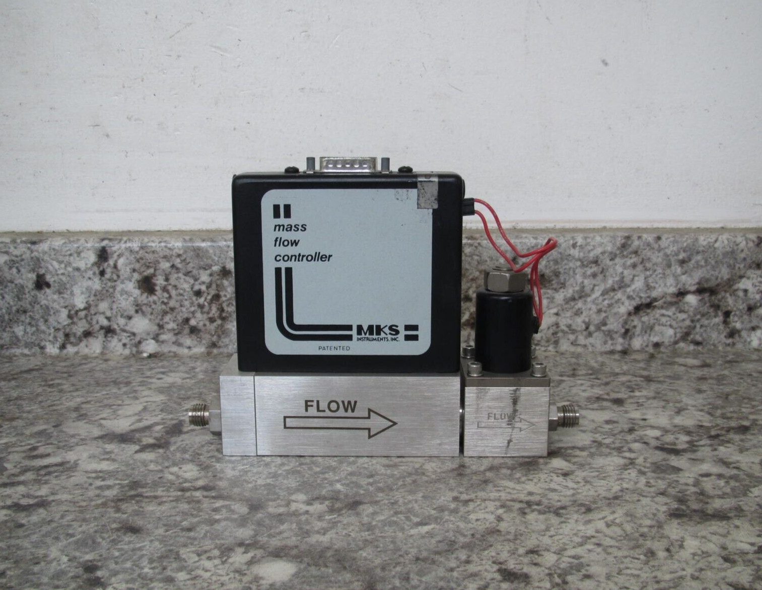 MKS Instruments 1259C-12664-SPF0383 60 SCHF N2 Mass Flow Controller Used