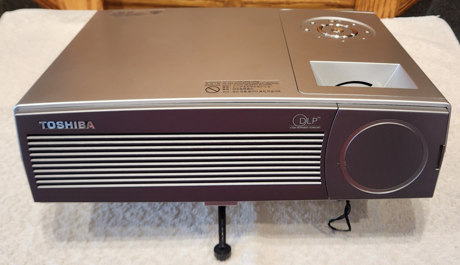 Toshiba TDP-T99 DLP Projector - Only Used for 17 Hours