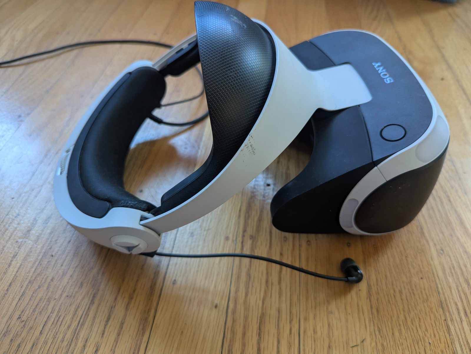 Sony PlayStation VR PSVR Gen 1 Headset w/ Processor Unit All Cables No Camera