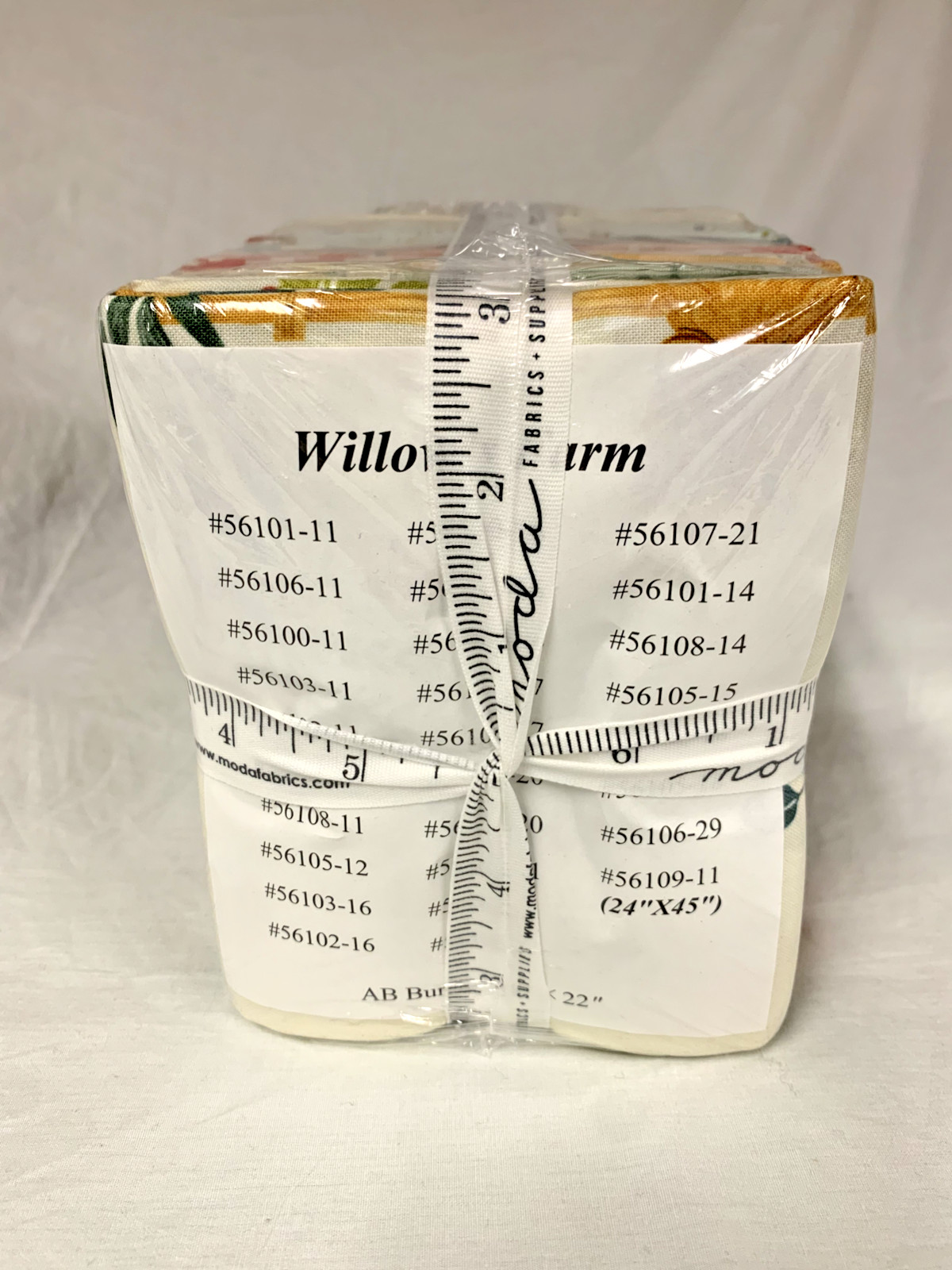 Willows Farm fat quarter bundle NEW Moda Deb Strain includes Panel