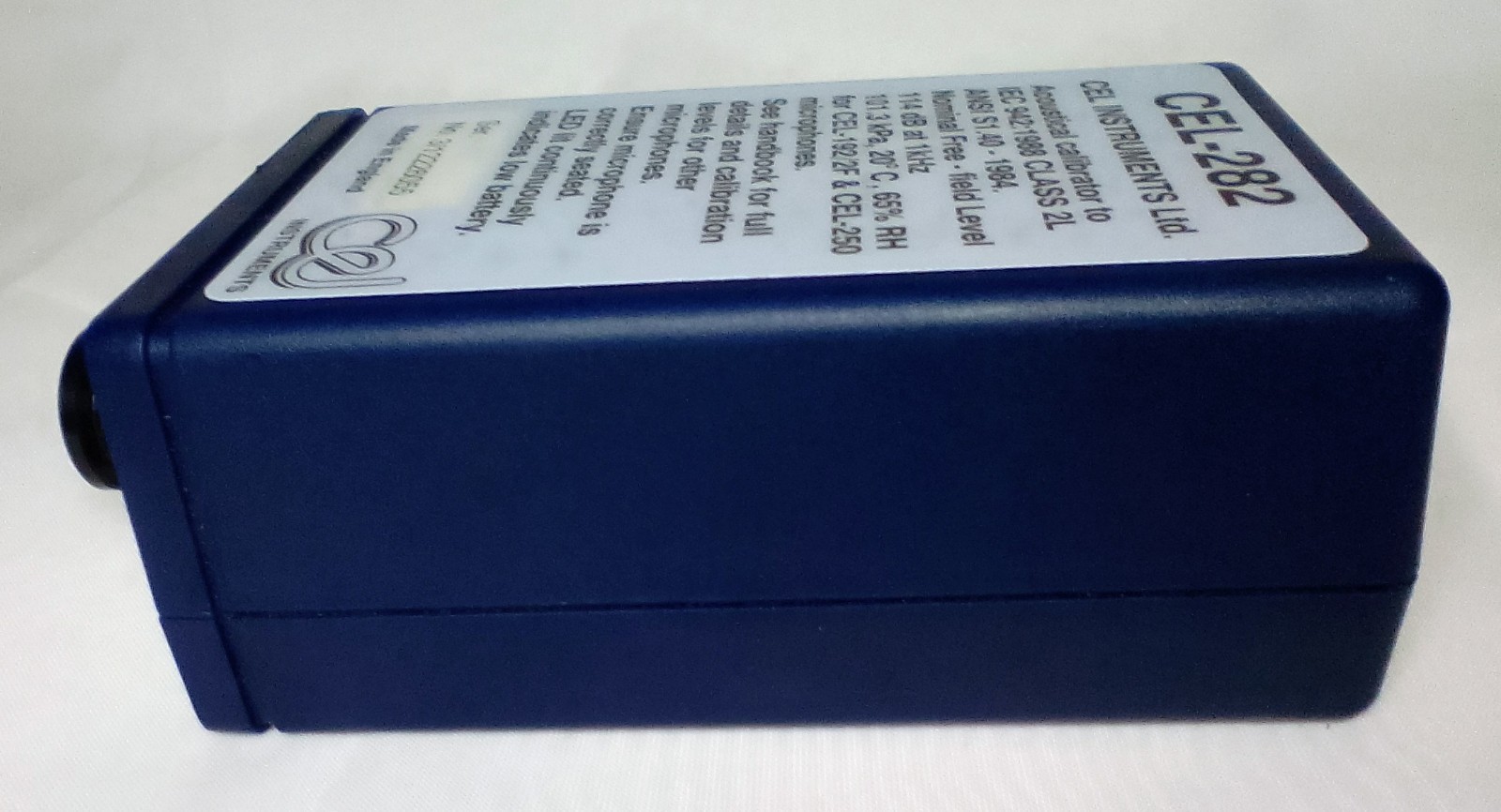 CEL-254/2 Acoustical Calibrator Class 1L CEL-282 Acoustical Calibrator 2L