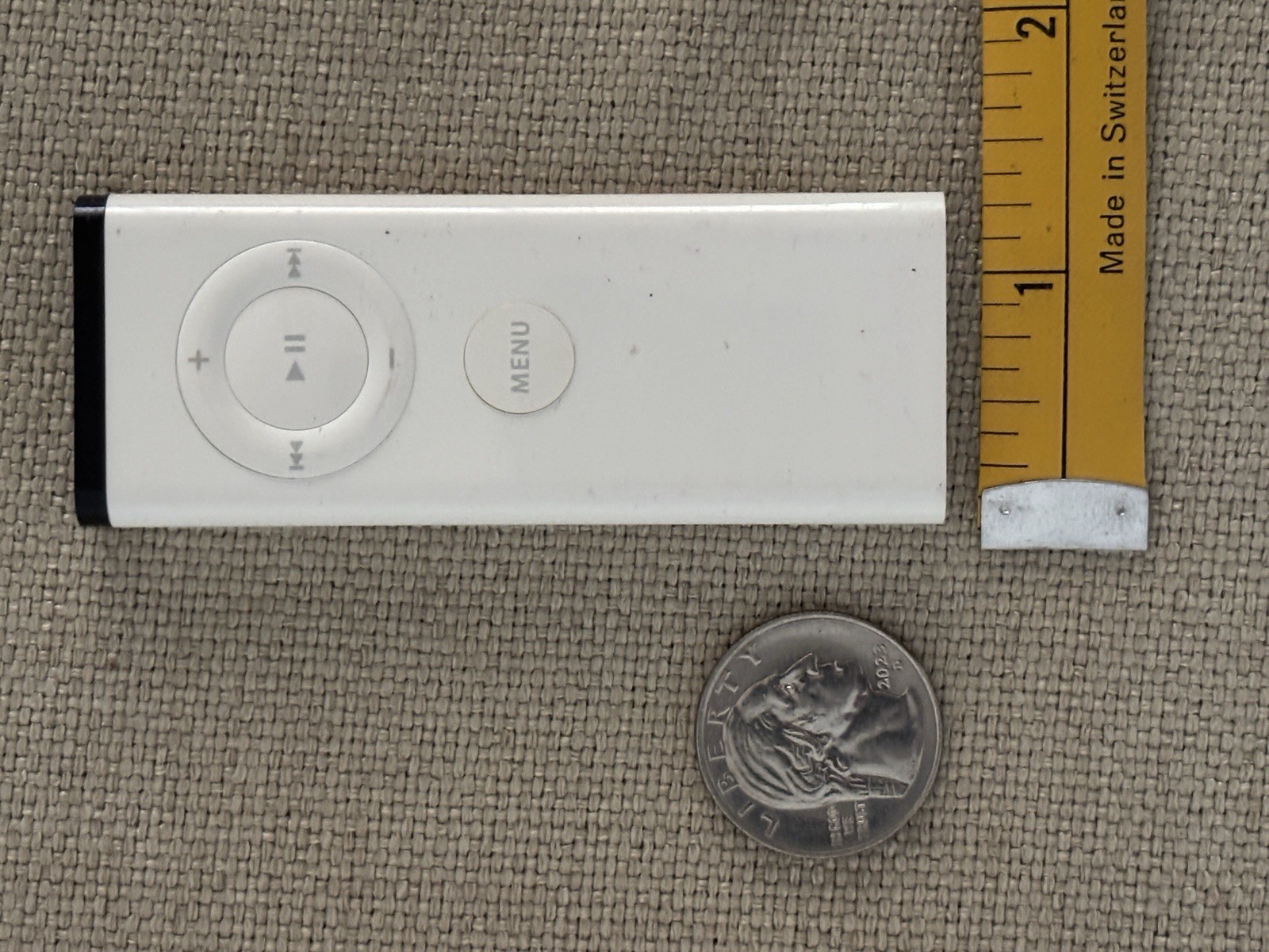Genuine Apple A1156 Remote Control for Apple TV iPod iMac MacBook & MacBook Pro