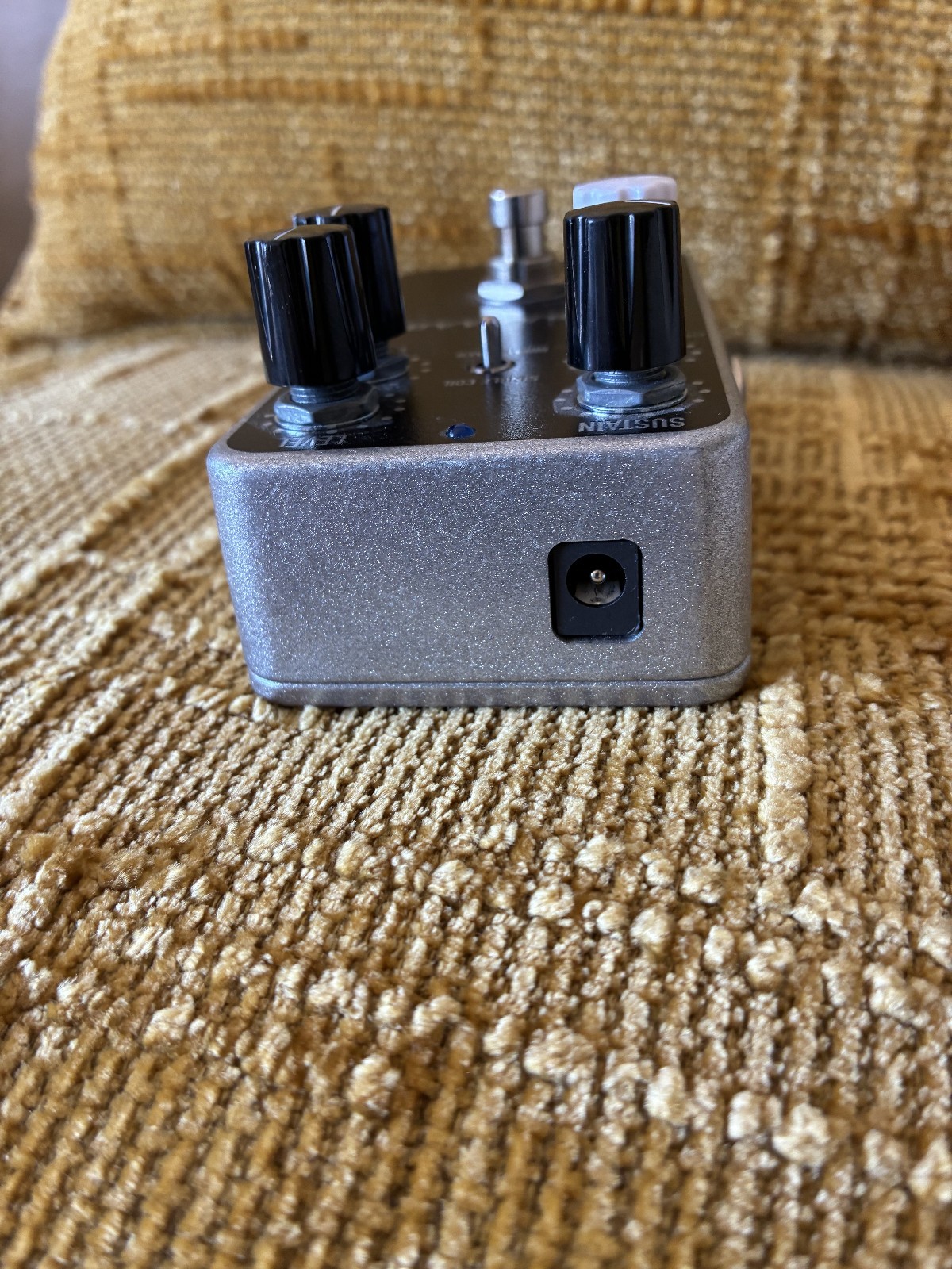 Keeley Compressor Plus Guitar Effects Pedal never gigged