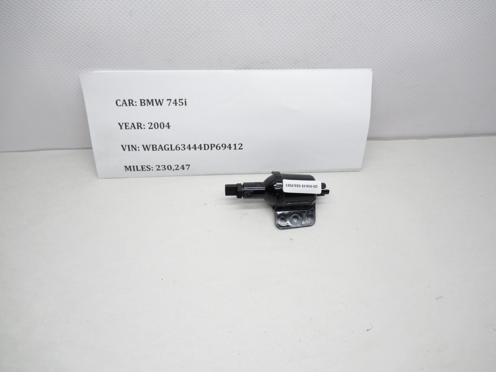 2002-2005 BMW 745i RH Front Door Handle Illumination Unit 8377308 OEM