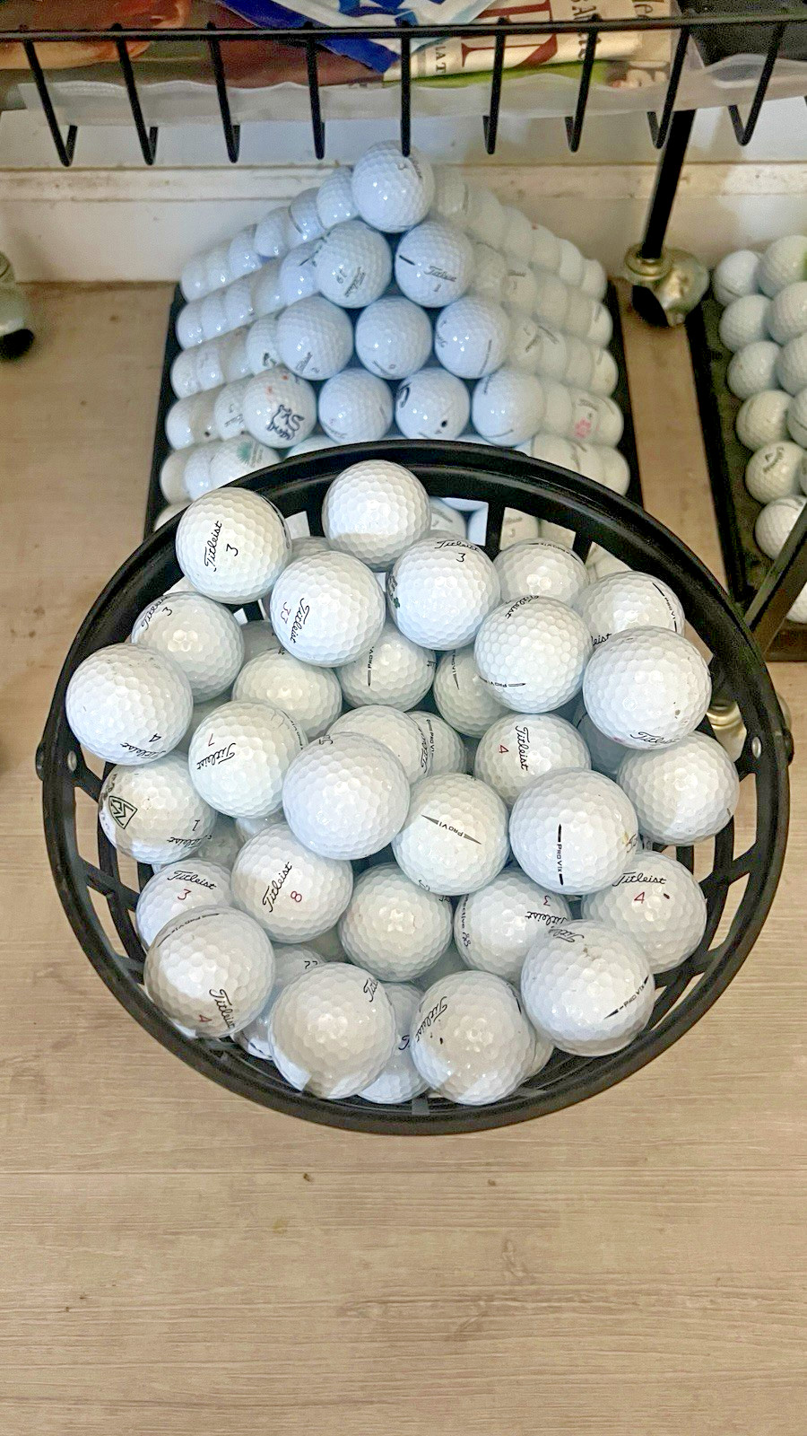 24 USED Titleist Pro V1 Golf Balls – 3A Play Grade AAA