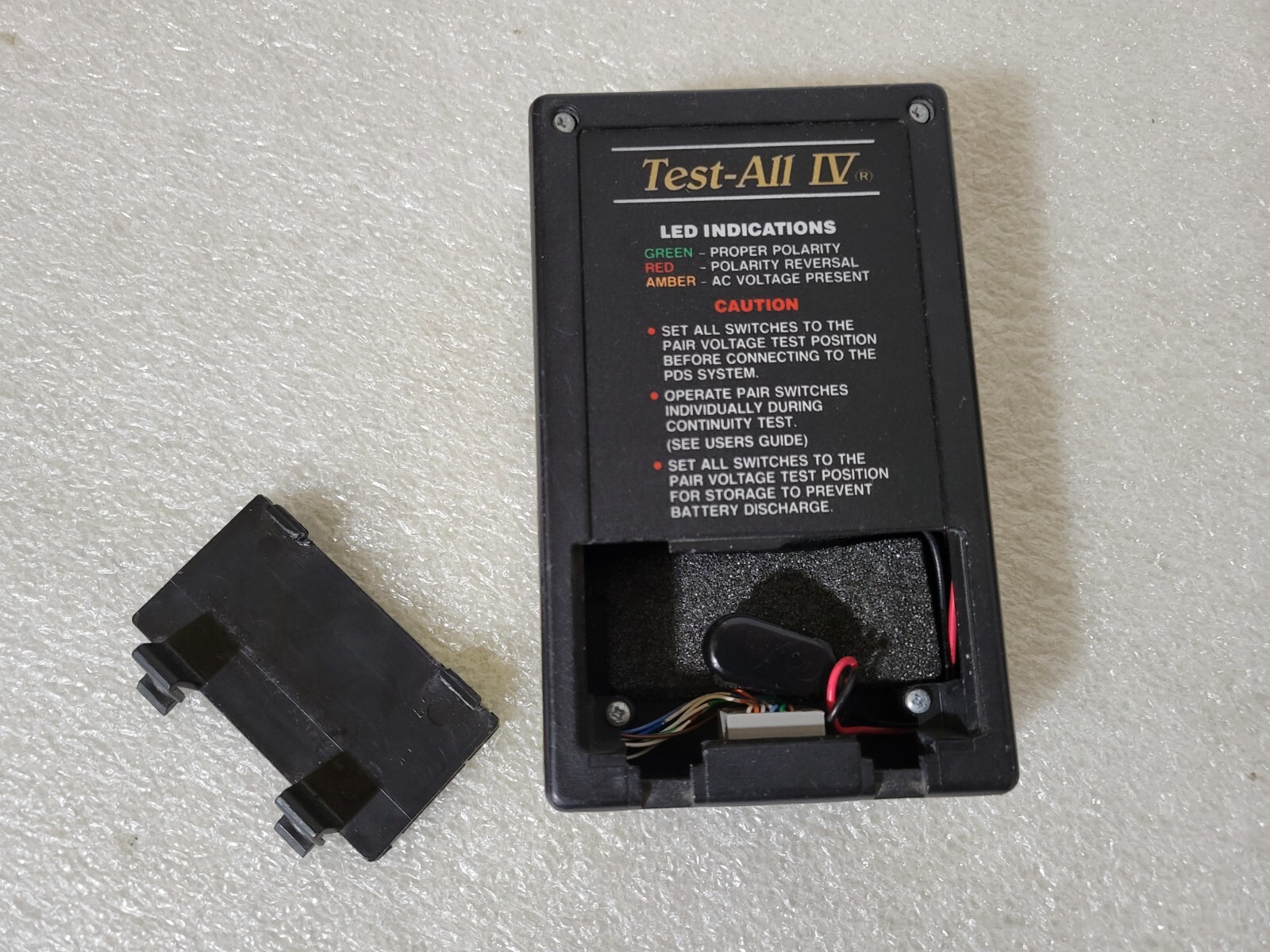 Independent Technology ITC-3002 Kit Test All IV Cable Tester Telecom