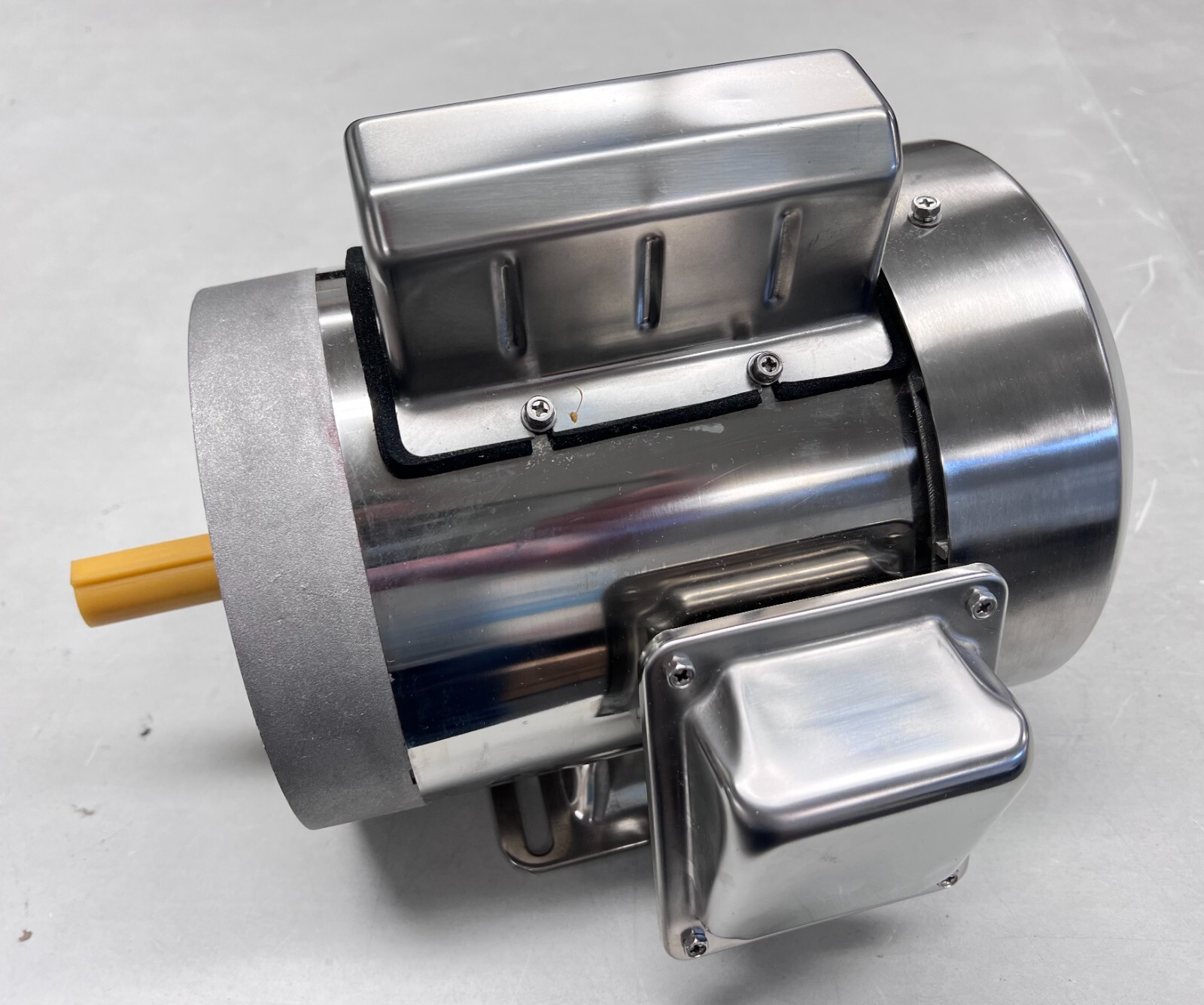 YCN5644BX 3/4 HP Stainless Steel Boat Lift Motor, 1725RPM,115/230V,56C with base