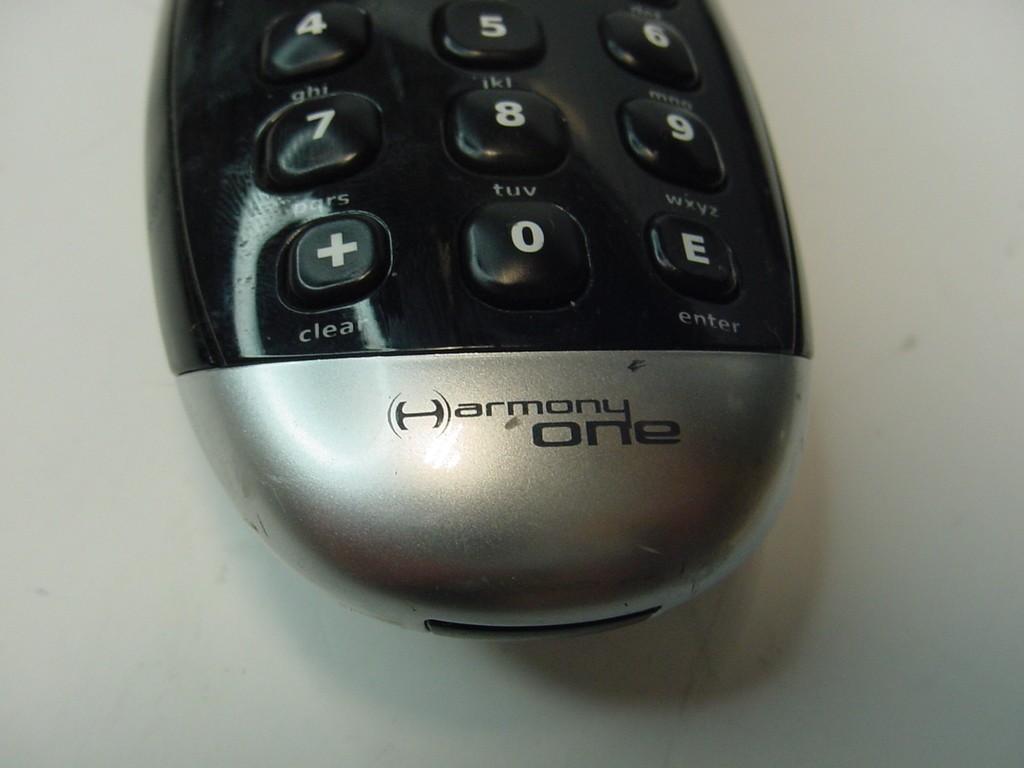 LOGITECH HARMONY ONE REMOTE CONTROL w/ BATTERY R-IY17