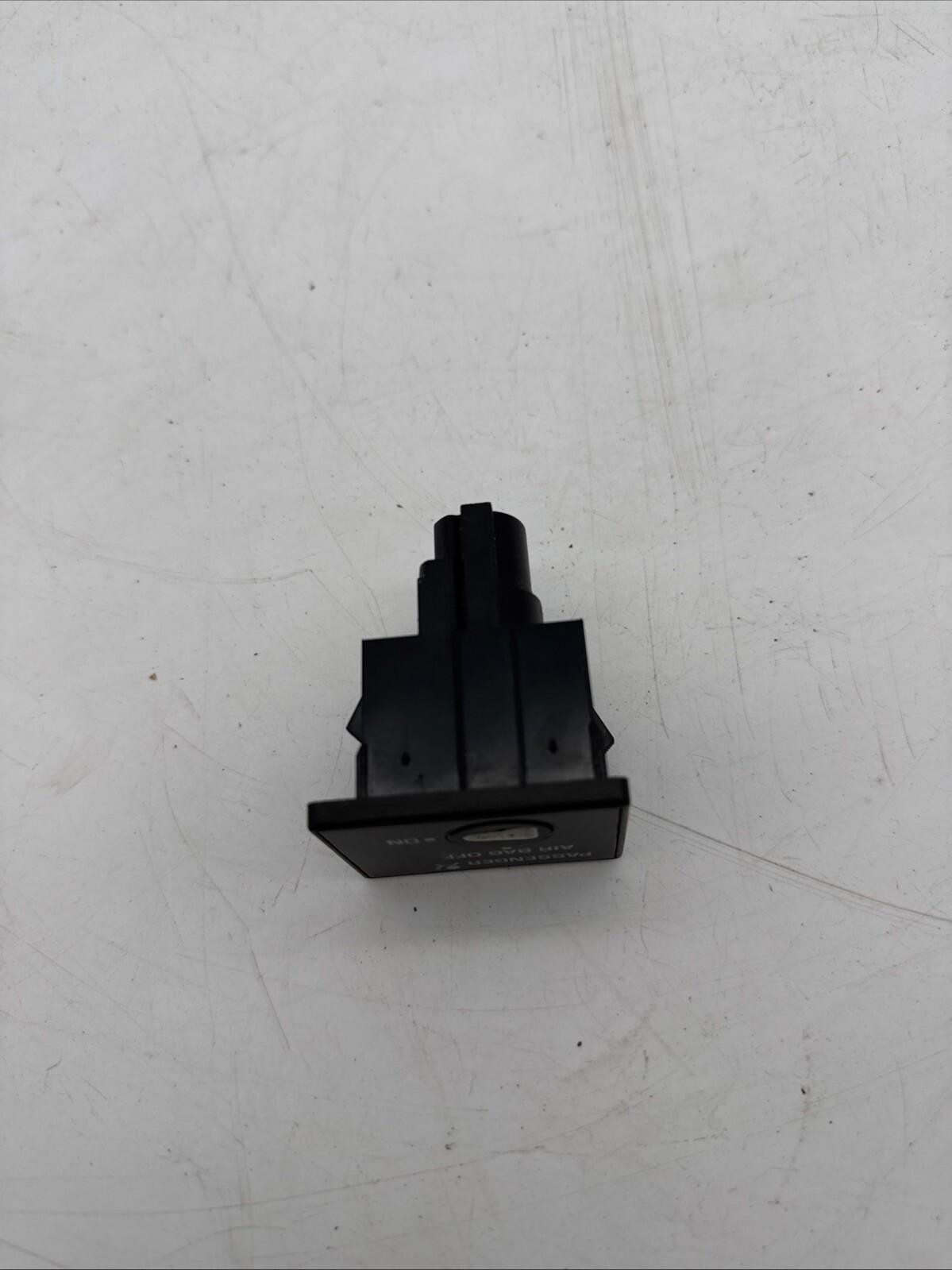 1997 - 2004 CORVETTE C5 PASSENGER AIR BAG SWITCH OEM