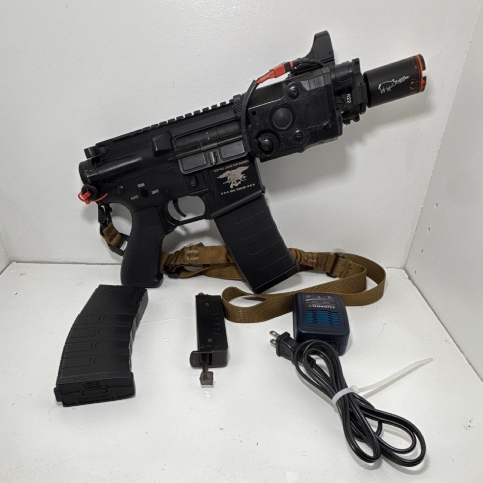 Full Metal CQB M4 Electric Airsoft Rifle w/ Red Dot Sight & Laser