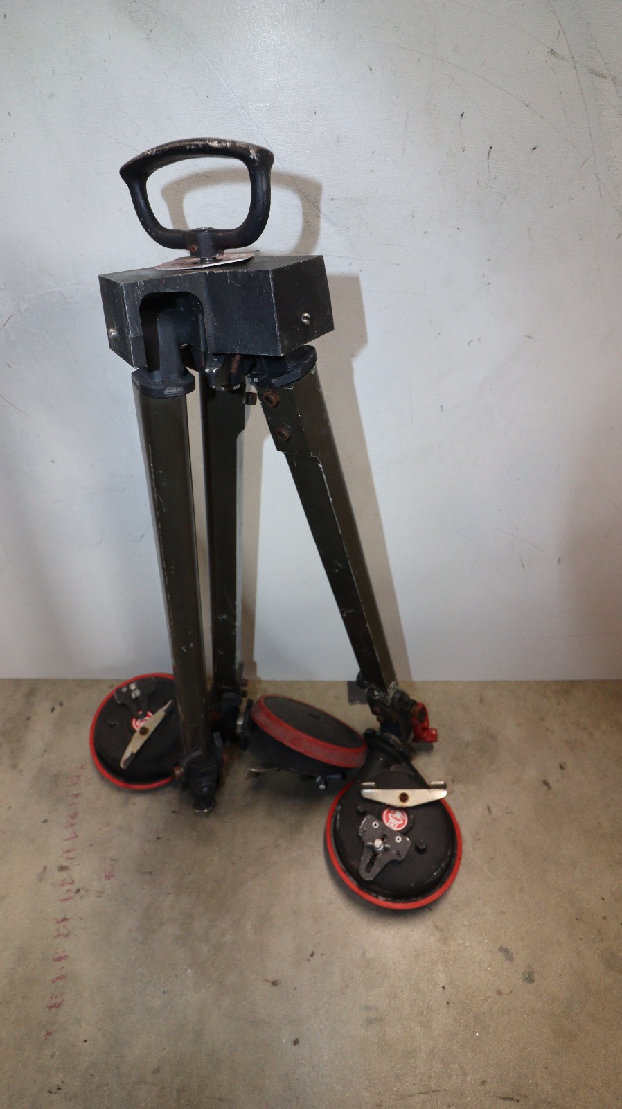 Heavy Duty Tripod Dolly Extra large wheels