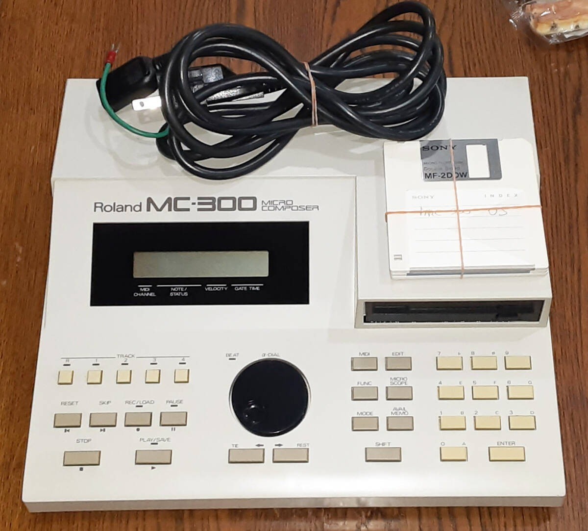 Roland MC-300 Micro Composer