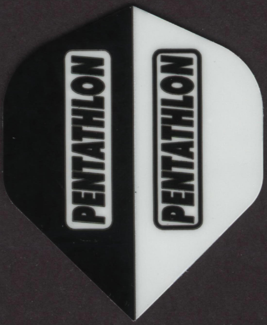 Black & White PENTATHLON Dart Flights: 3 per set