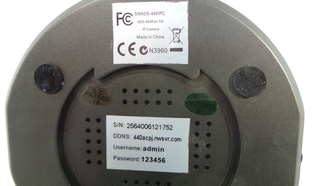 SwannEye SWADS-440IPC Video Security Wireless IP Network Camera