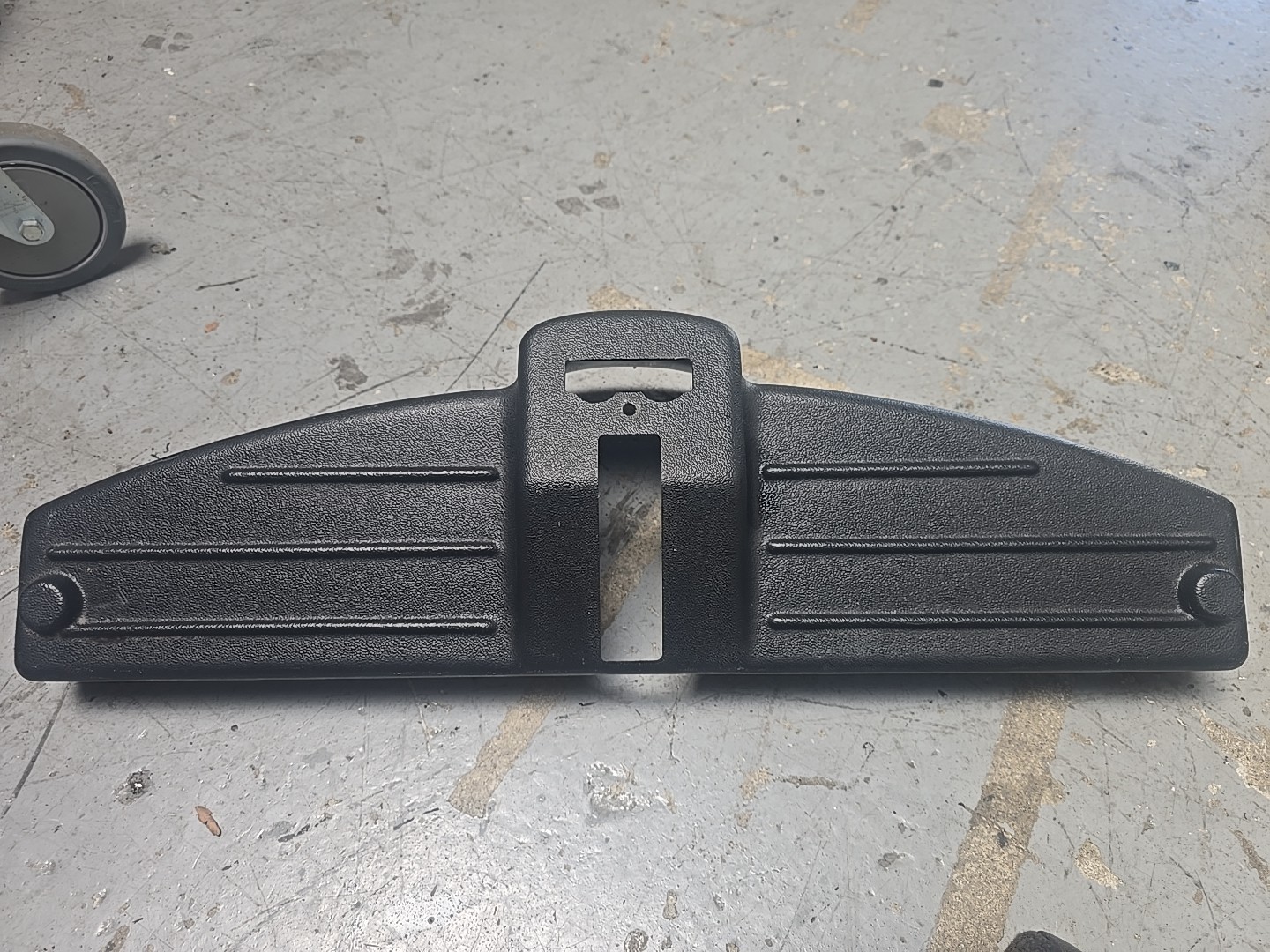Invacare  450 Reliant Lift Rear Plastic Cover.