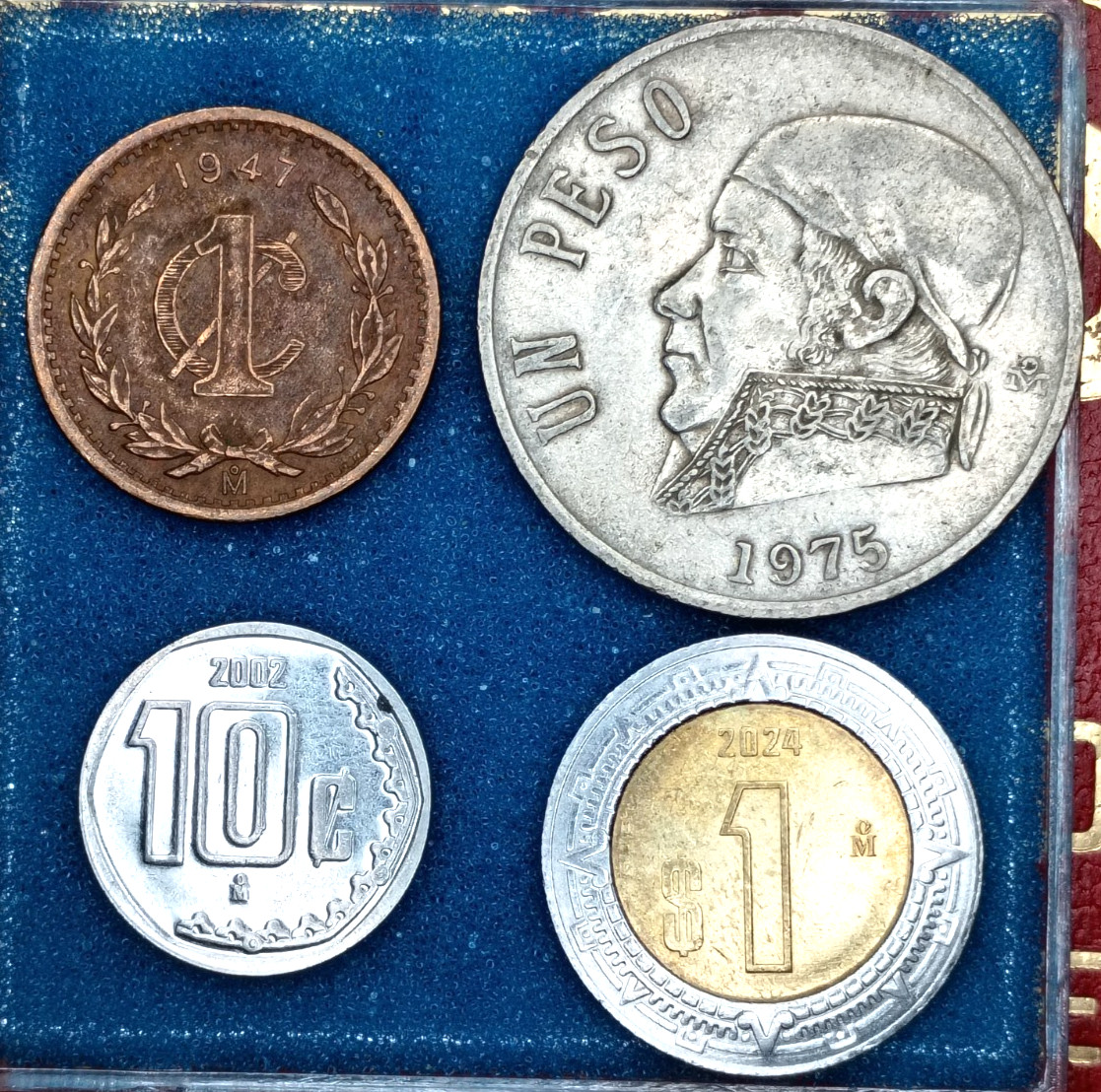Lot of 4 Mexico Coins: 1947 1 Centavo, 1975 1 Peso, 2002 10 Centavo, 2024 1 Peso