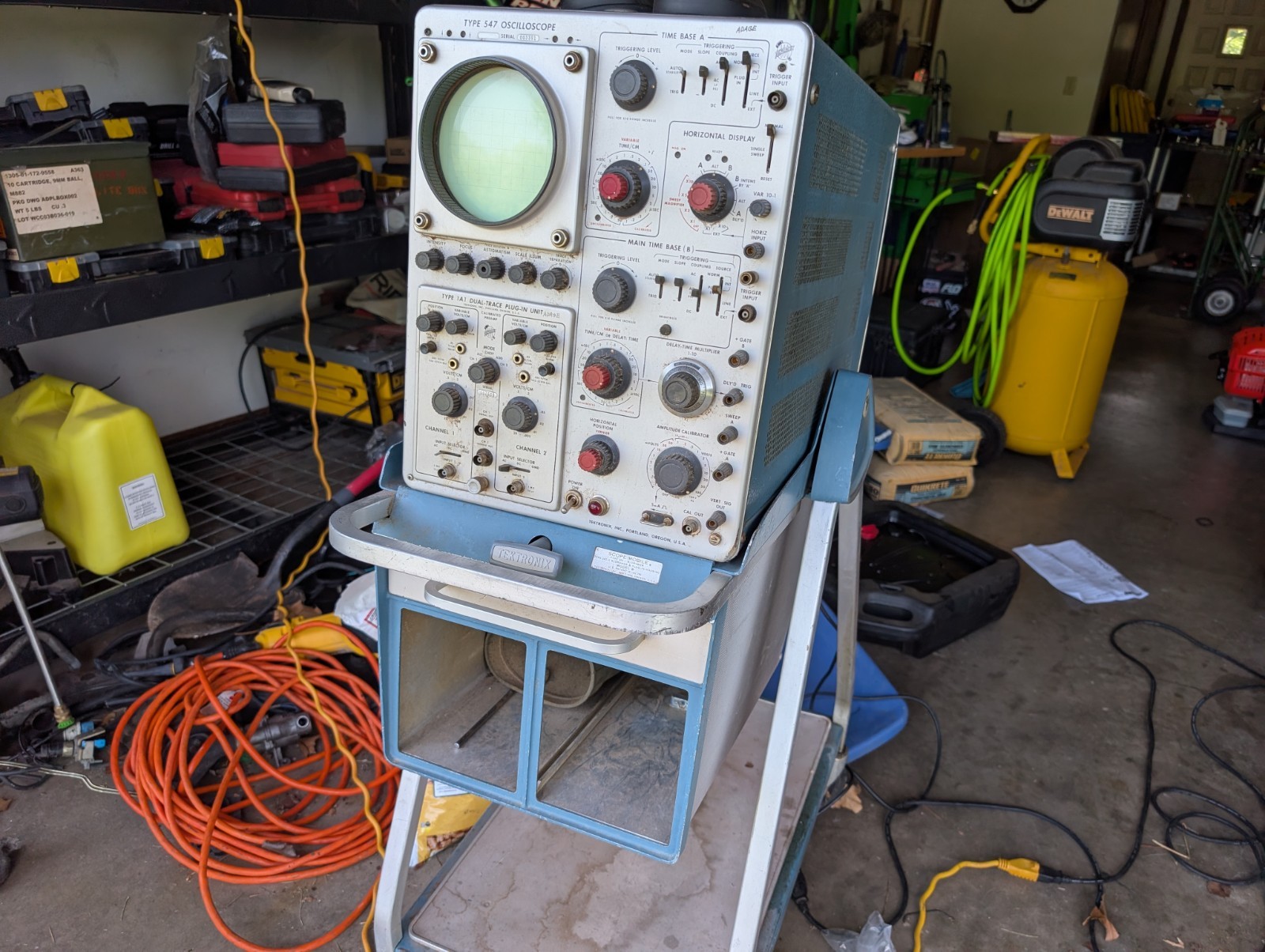 Tektronix Type 547 Oscilloscope 1A2 Dual-Trace Plug-in Unit