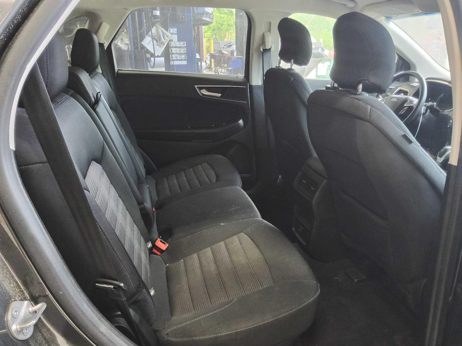 Used Battery Tray fits: 2015 Ford Edge Grade A