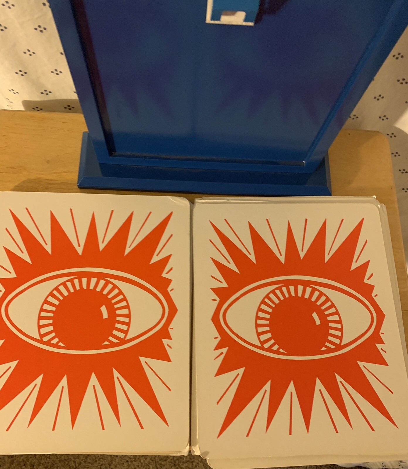 Vintage Supreme Tele- Frame Magic Trick With 13 Cards
