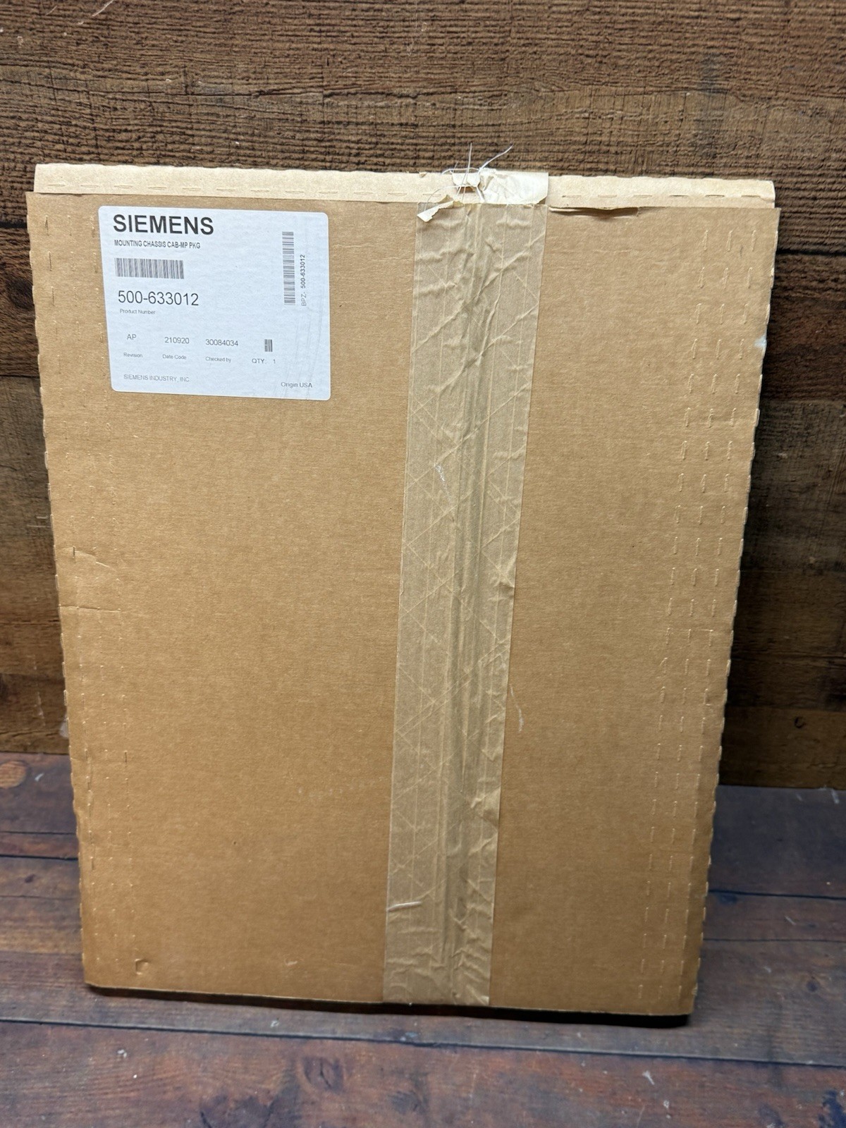 Siemens Mounting Chassis CAB-MP PKG 500-633012 Brand New Factory Sealed