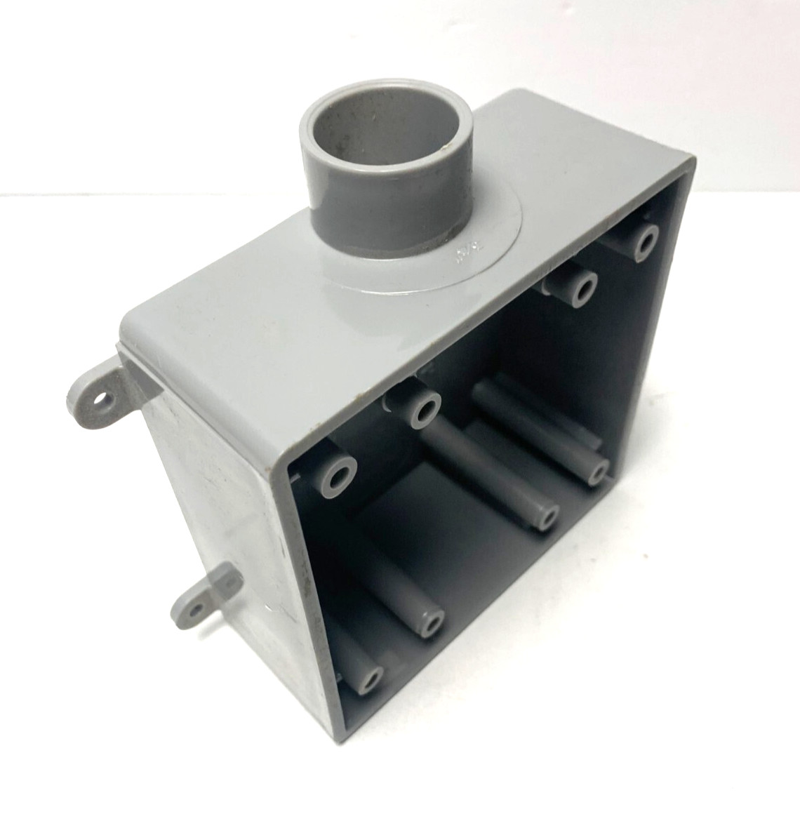 NEW! Carlon Lamson & Sessons E9802E-CTN Two Gang Box 3/4"