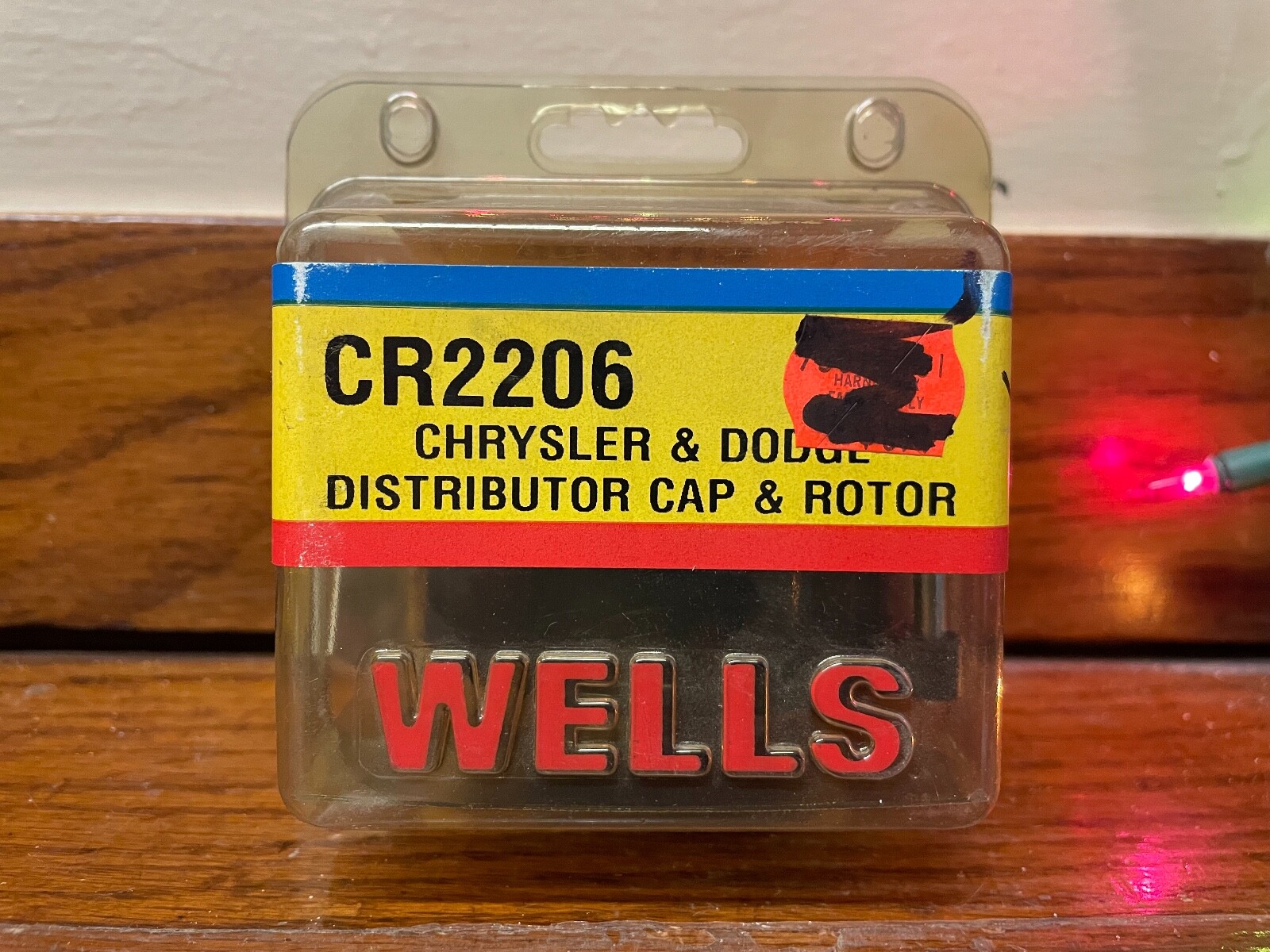 Wells - CR2206 - 4 Cylinder - Chrysler  & Dodge - Distributor Cap & Rotor