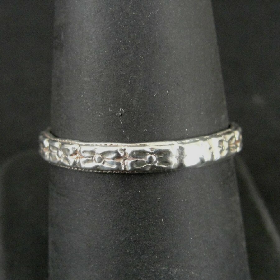 Ring Silver Floral Flowers around Sterling 925 Stackable Band Size 8.75 Ring