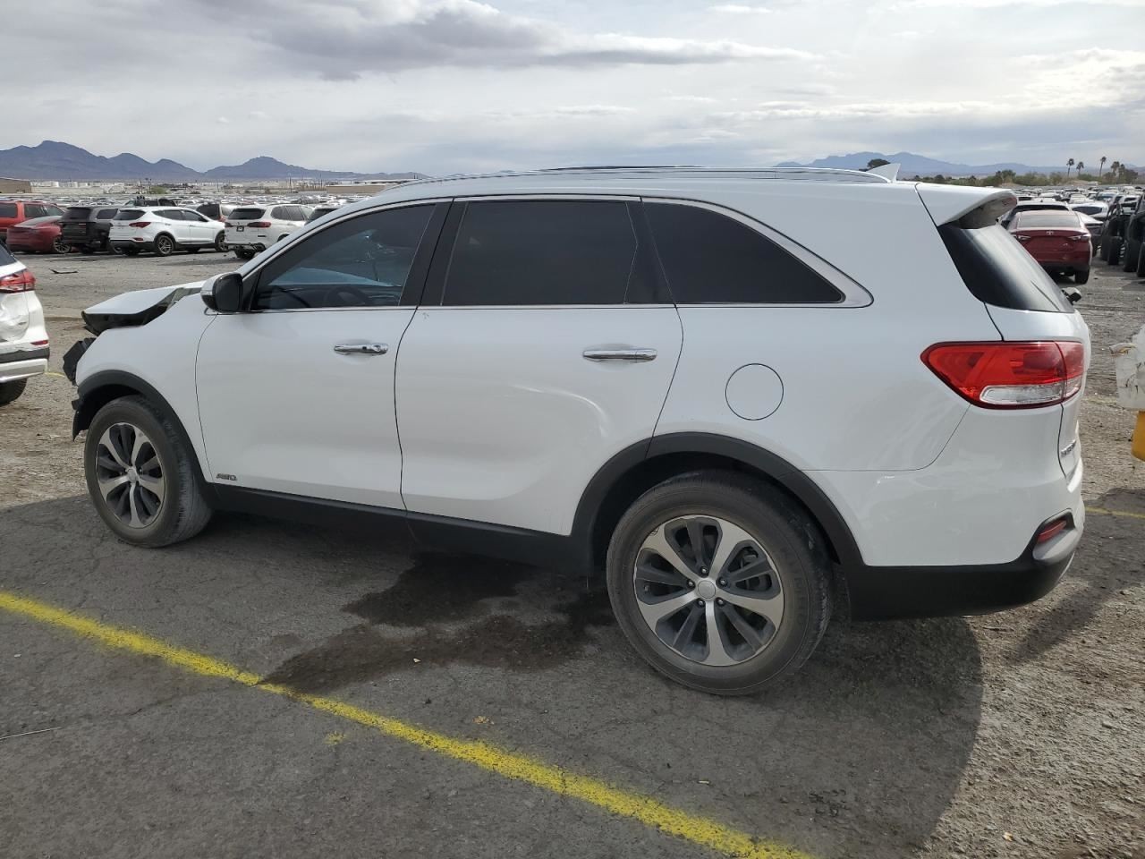 Driver Left Front Spindle/Knuckle AWD Fits 16-18 SORENTO 2442689