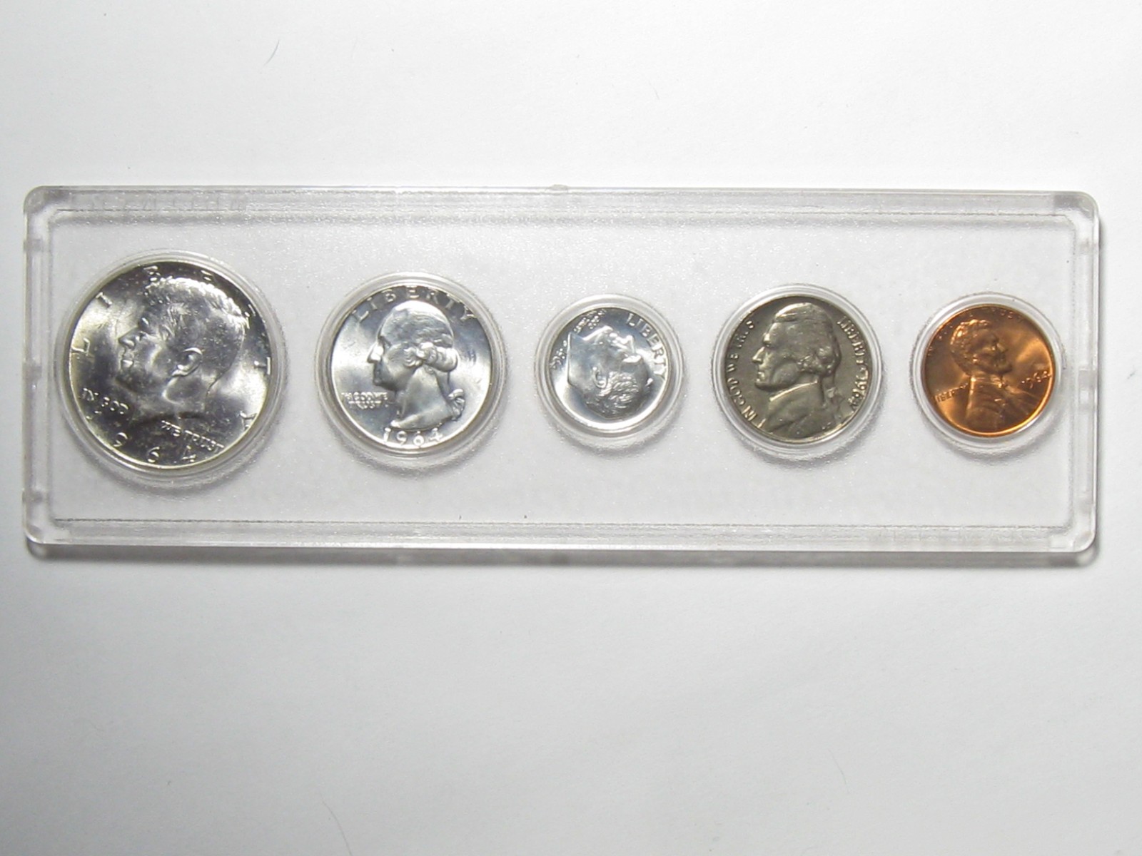 1964 Uncirculated Philadelphia US Mint Set in Whitman Plastic Holder - #11451-3