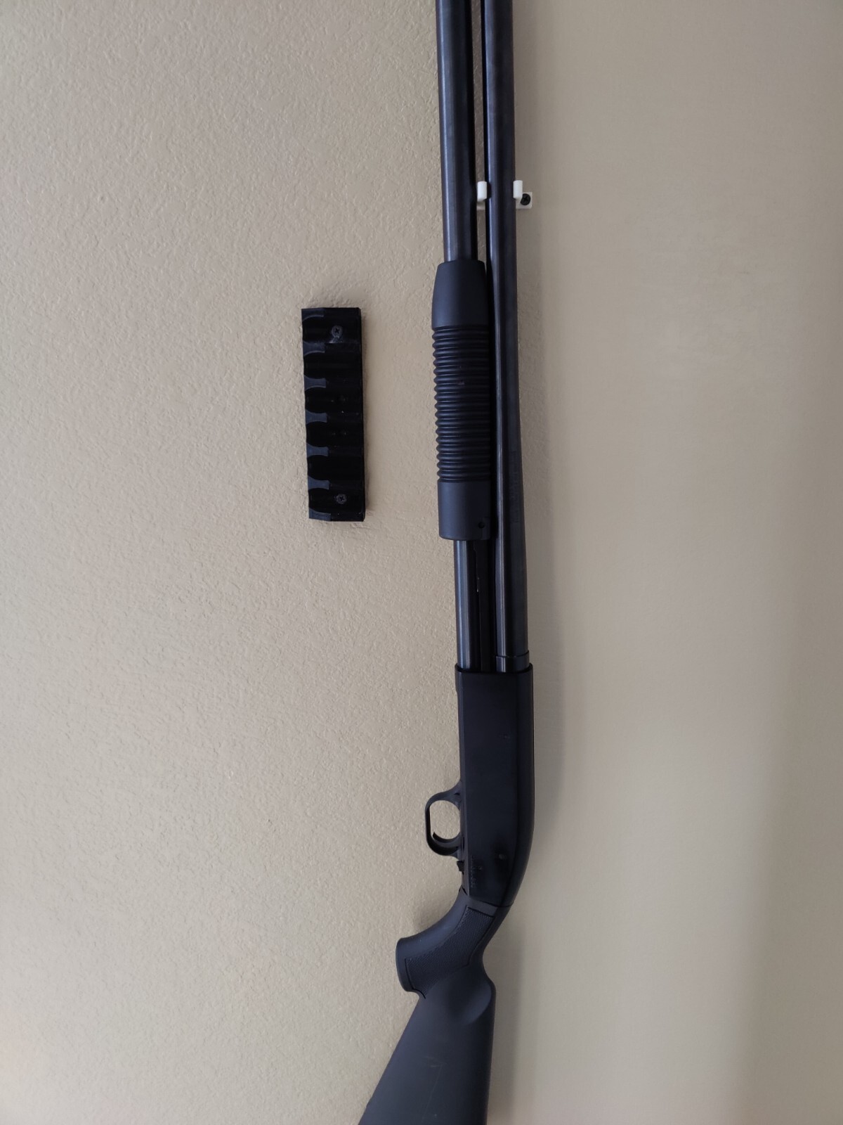 12ga shotgun shell wall mount