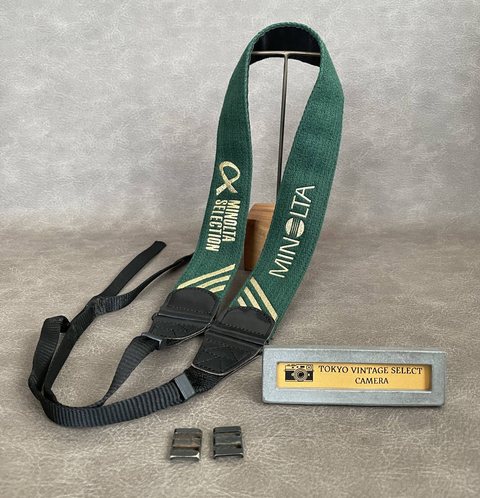*NEAR MINT* Minolta Vintage Camera Neck Strap α SELECTION Green From JAPAN