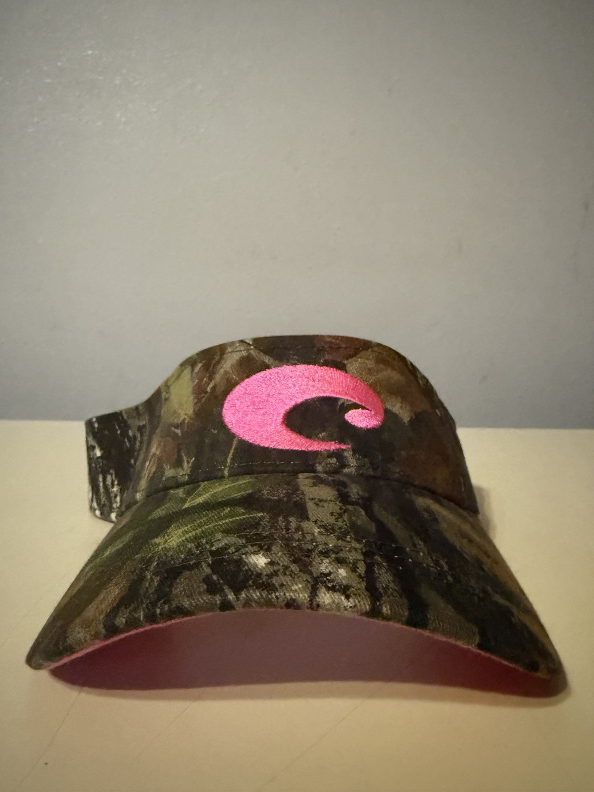 DISCONTINUED Costa Mossy Oak Camo Visor Womens A15