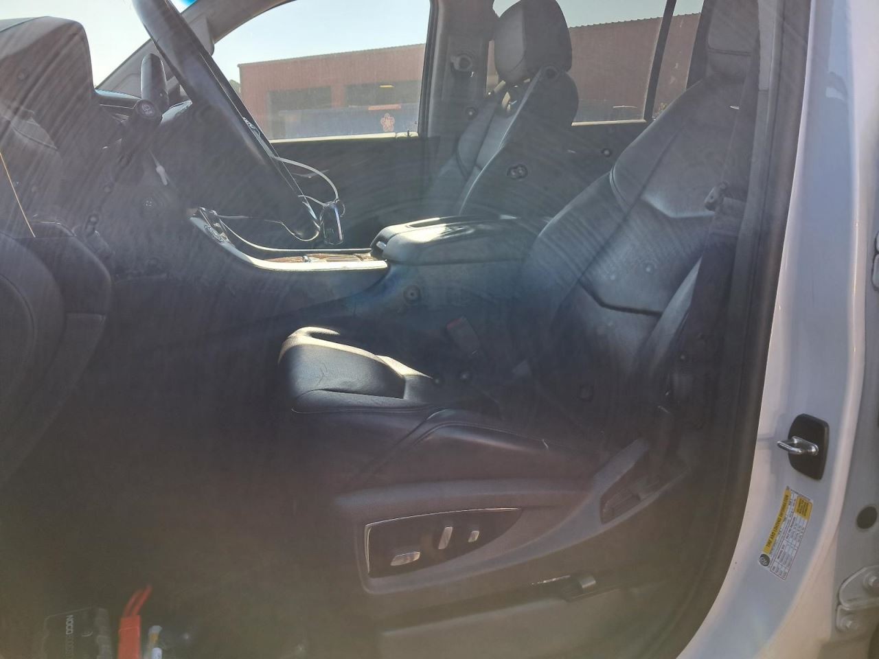 ESCALAESV 2016 Glove Box 4784424