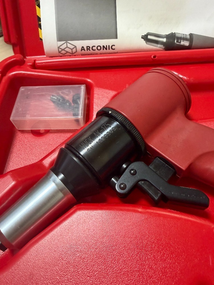 Huck HK-175a Ar- Hydraulic Installation Tool Riveter Power Set