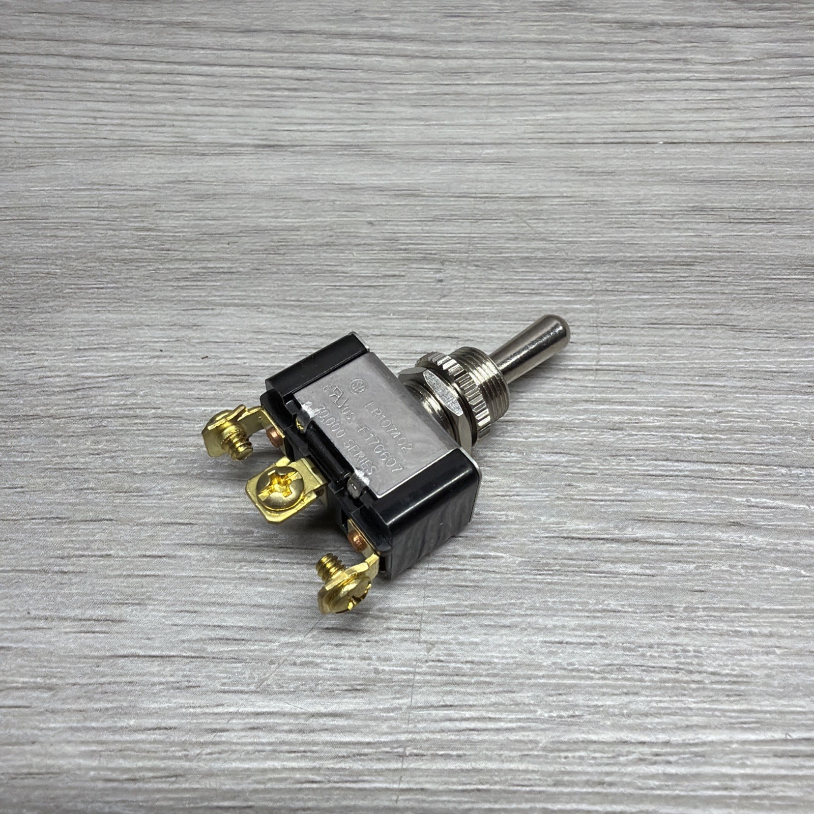 NSI 78190TS Momentary Toggle Switch, (ON)/OFF/(ON) SPDT, New