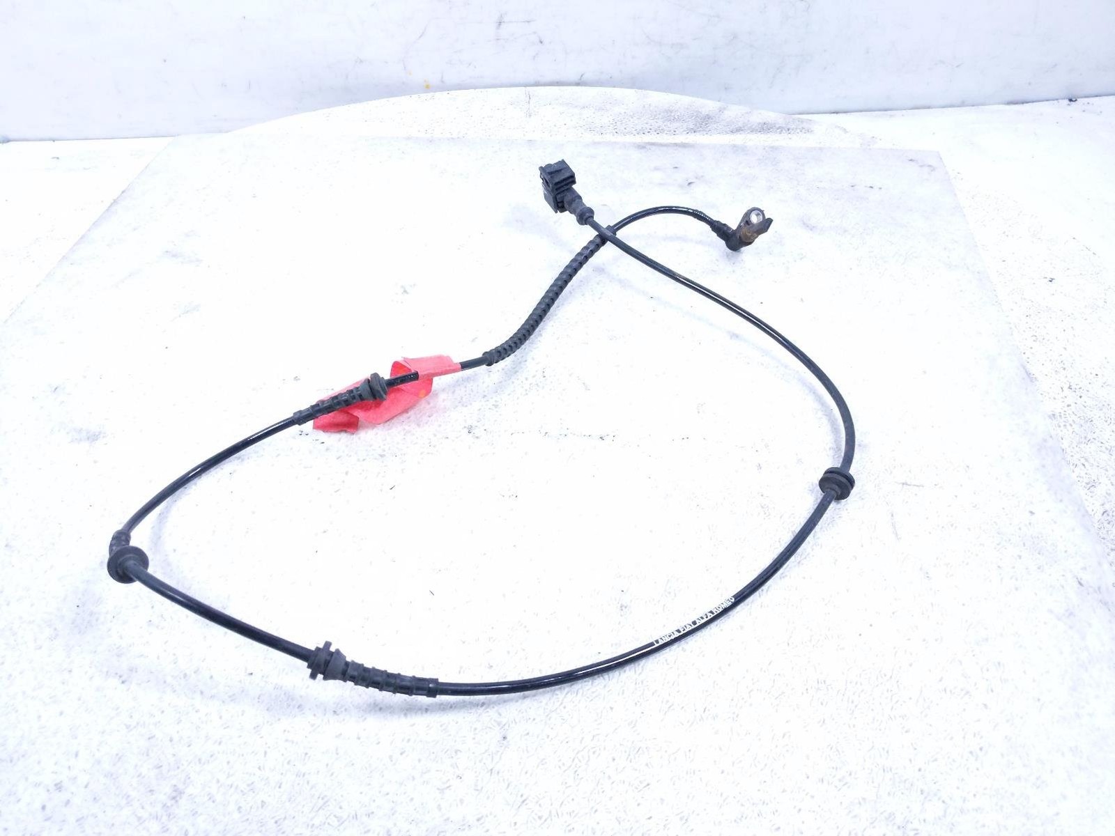 2015-2023 Jeep Renegade Rear Passenger Abs Wheel Speed Sensor 68372700A