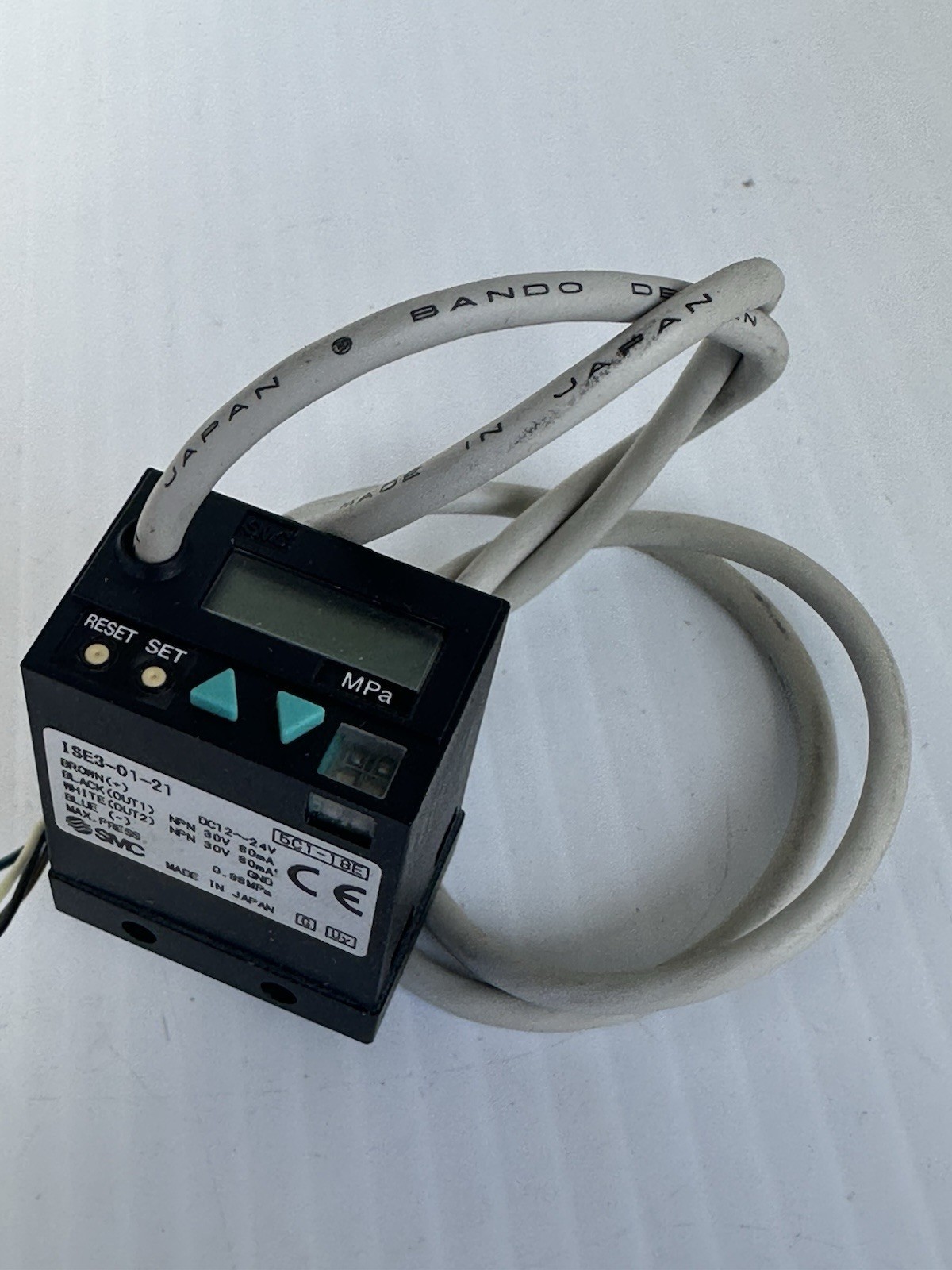 SMC ISE3-01-21 Pressure Switch