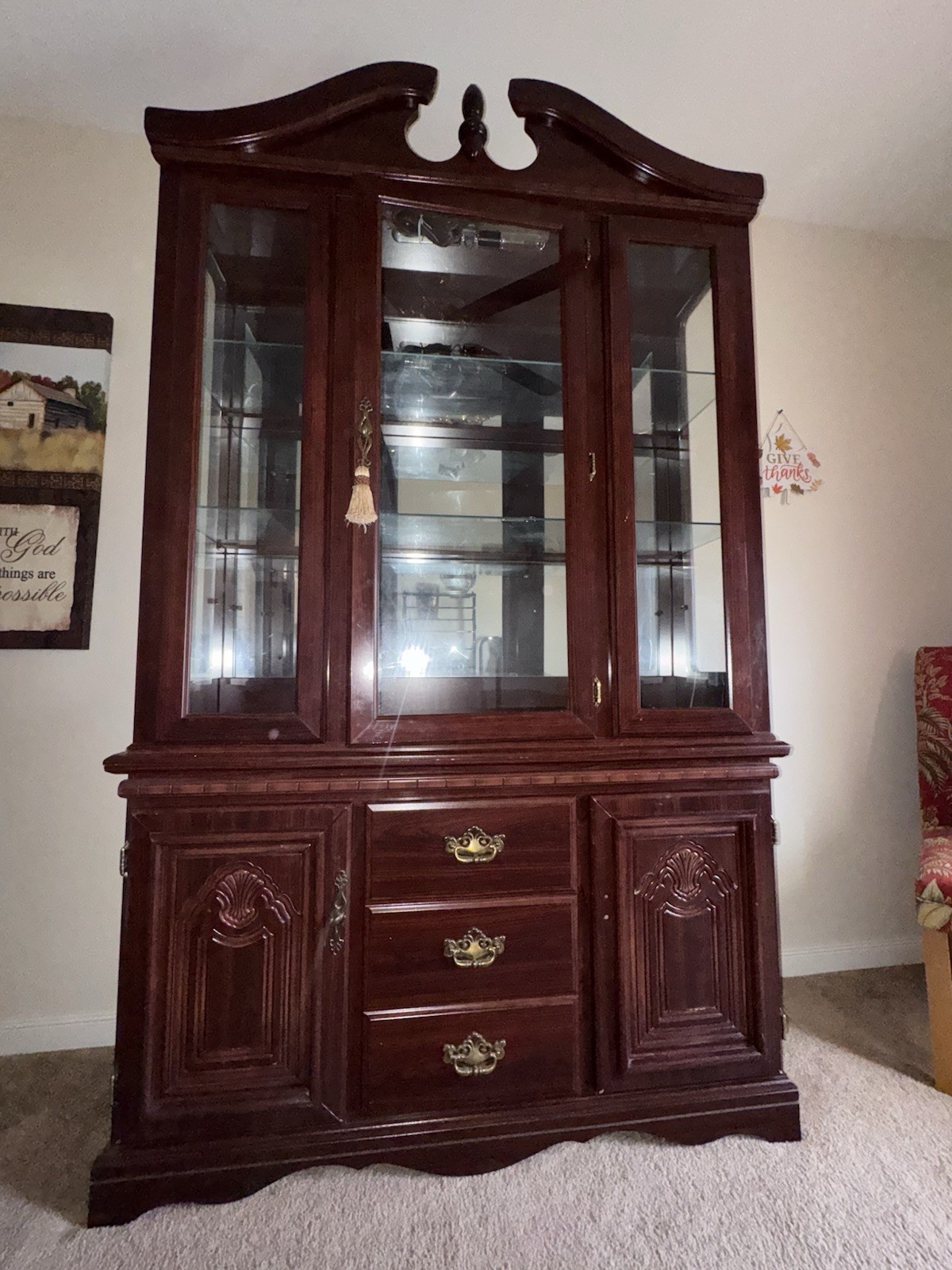 Dining Room set $800 (Buffet, Hutch, Table And 6 Chairs)