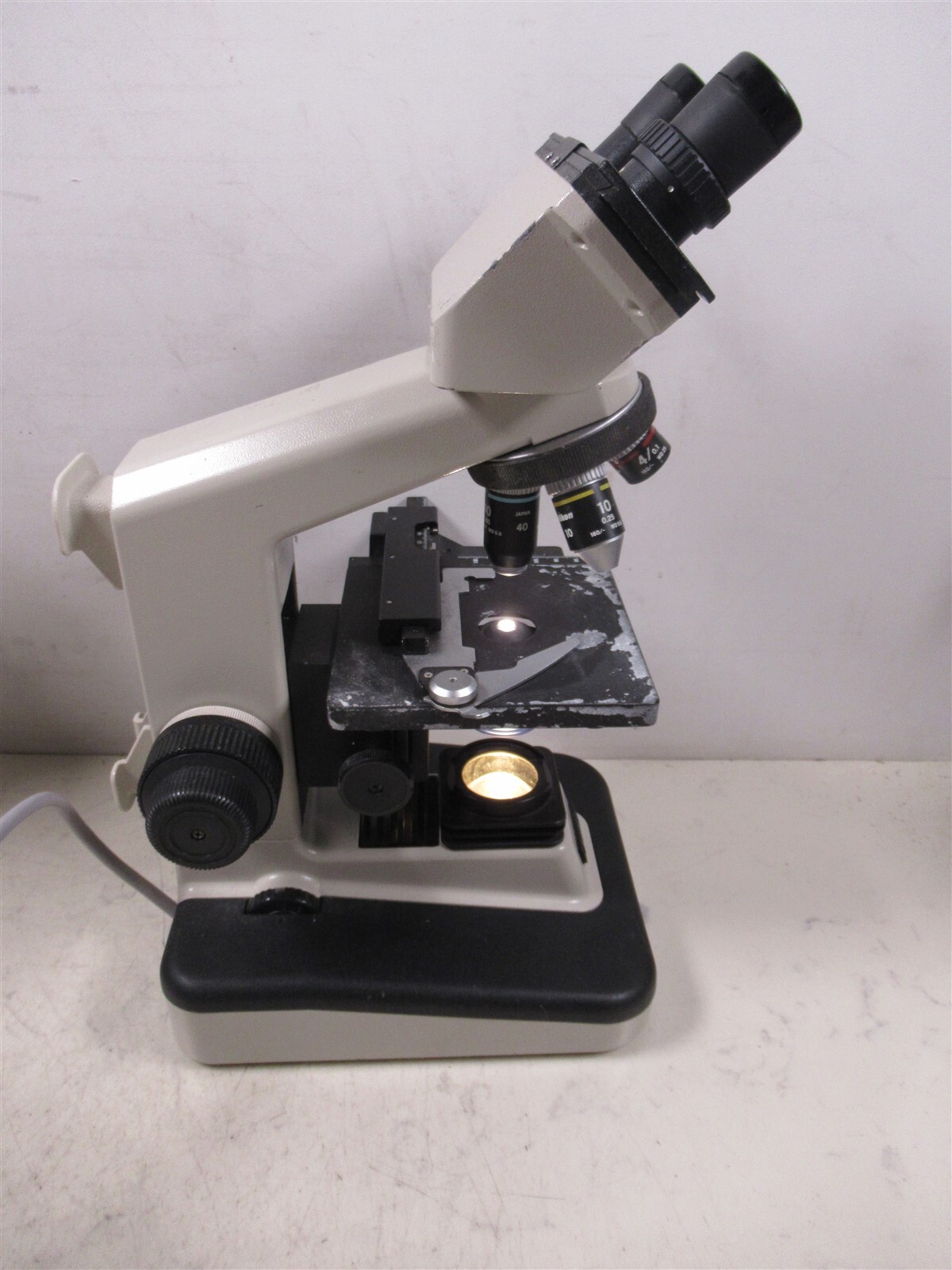 Nikon YS2-T Alphaphot Binocular Microscope w/ Eyepieces & 3 Objective Lenses